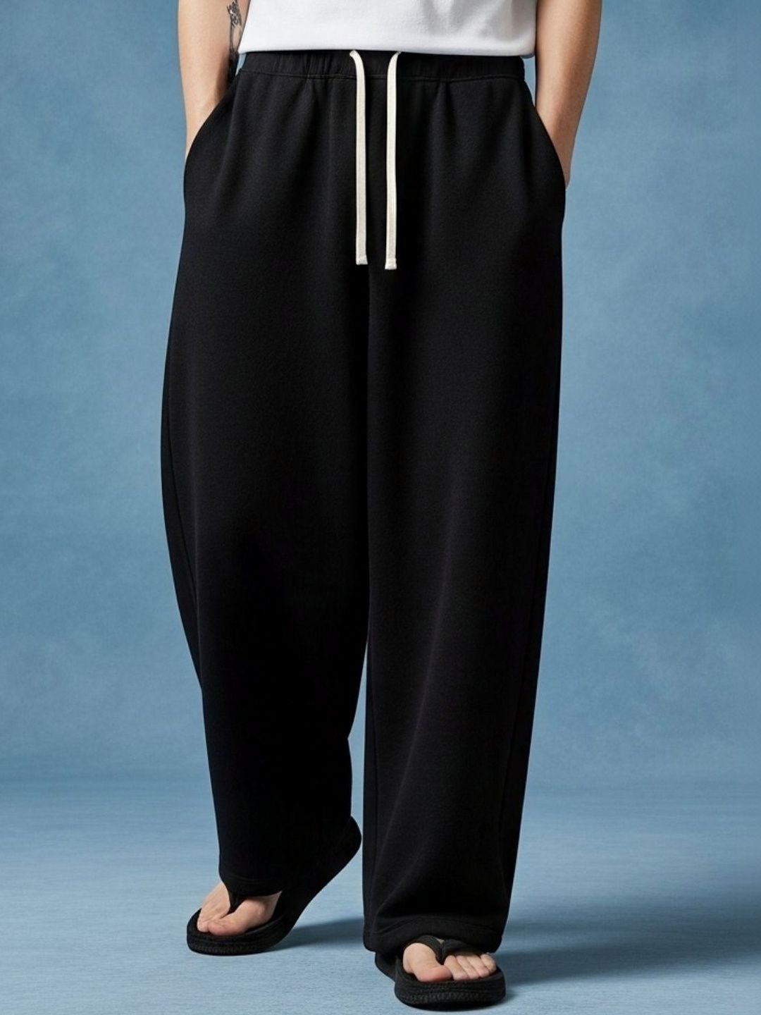 Cloth N code Men Solid Loose Fit Korean Track Pant