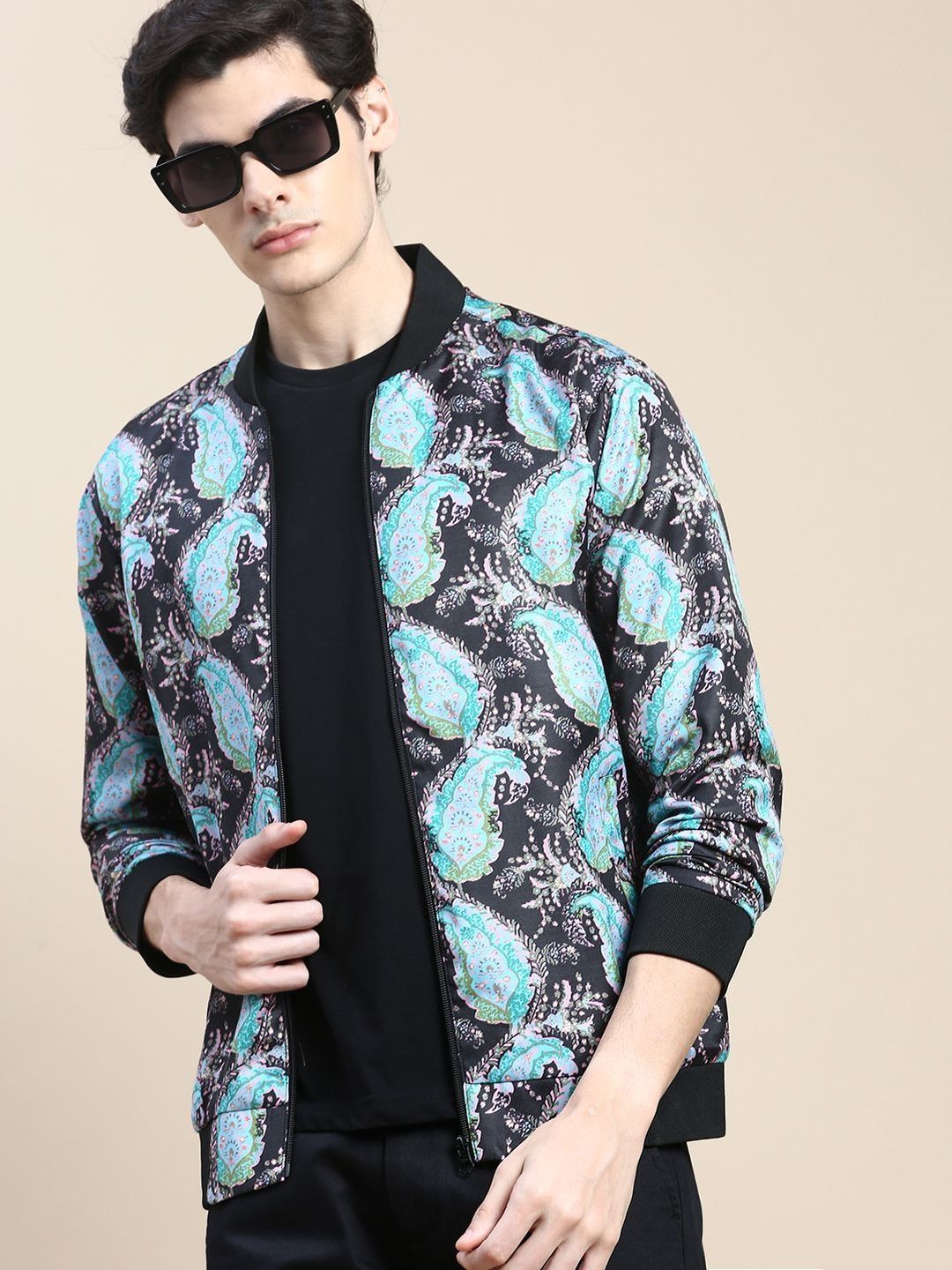 SHOWOFFFF Men Bomber Jacket