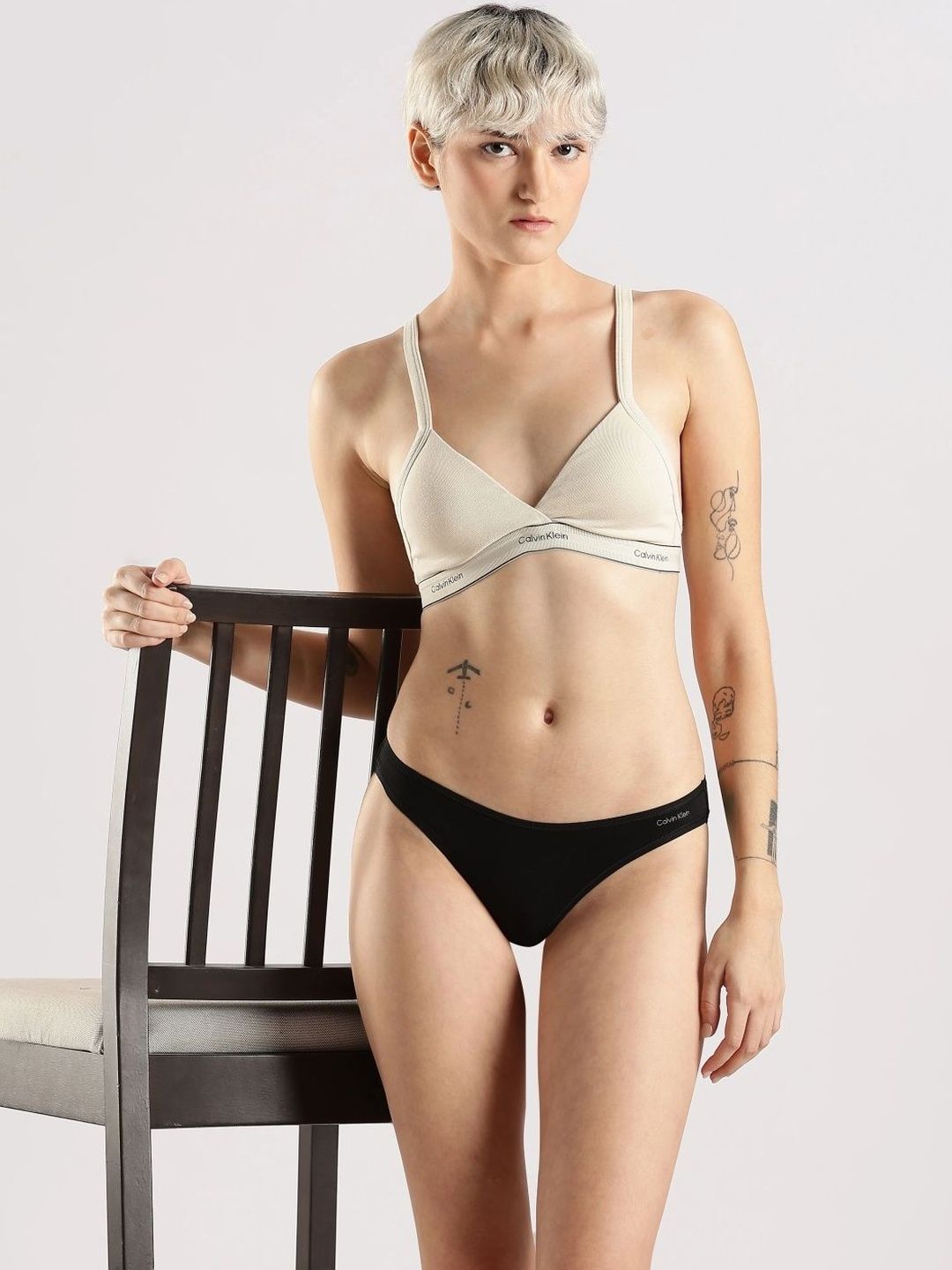Calvin Klein Underwear Bra Half Coverage Lightly Padded