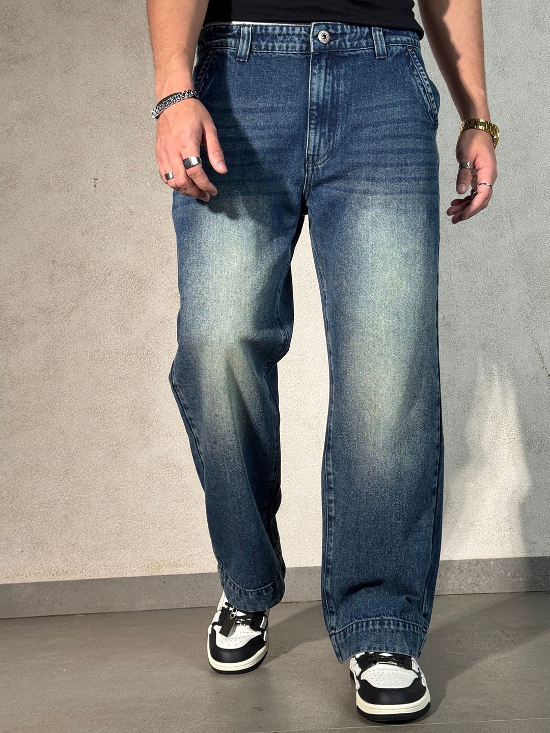 Off Duty India Men Mid-Rise Heavy Fade Jeans