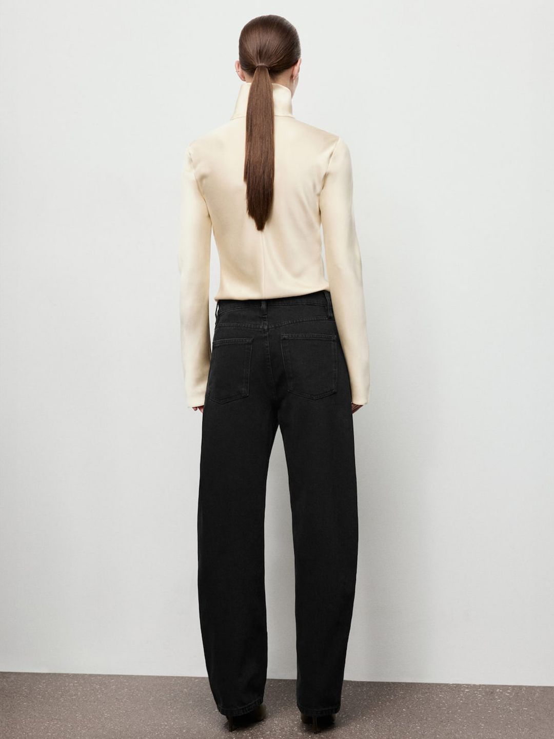 High-Rise Pure Cotton Barrel Fit Jeans