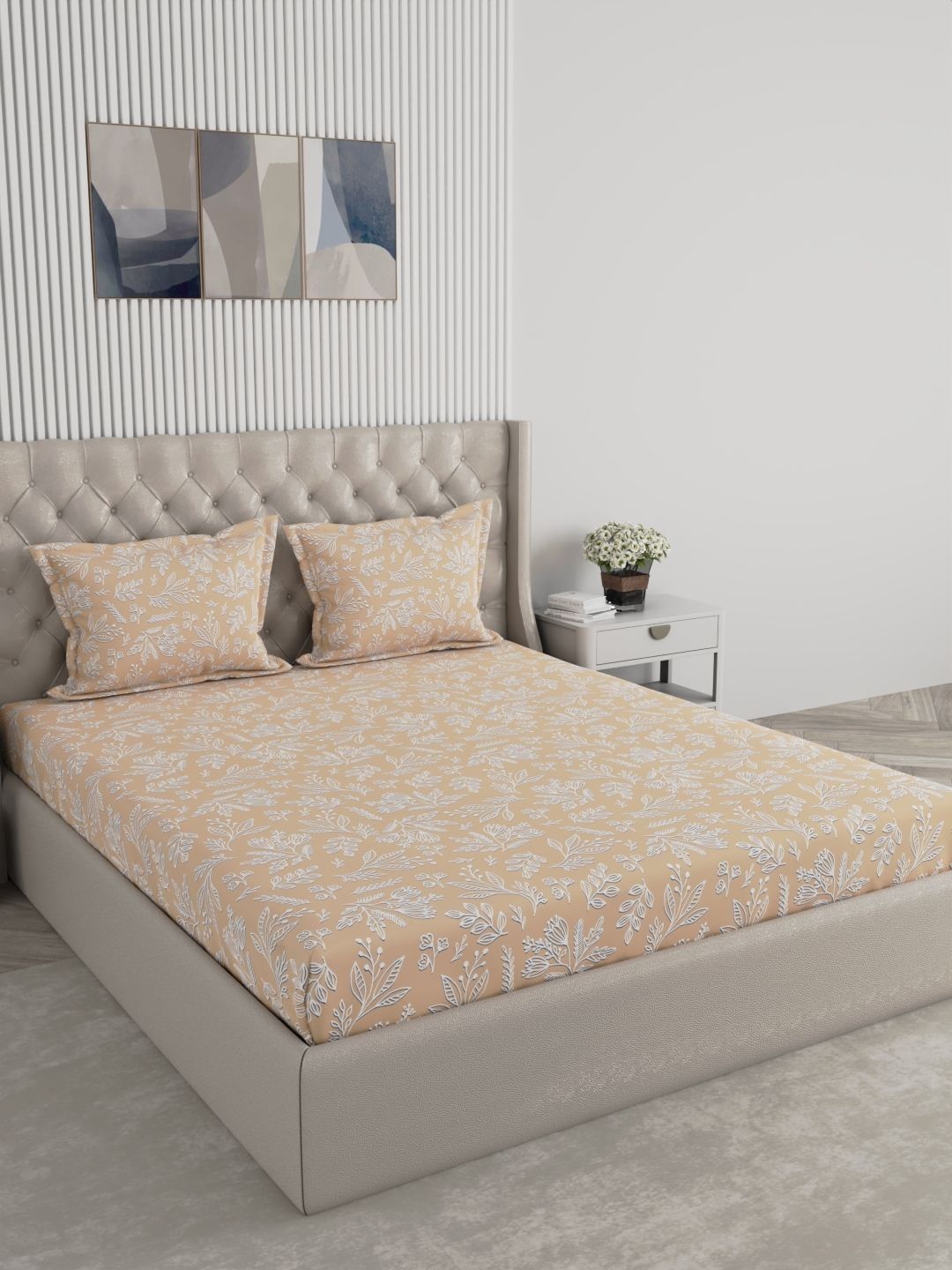 Raymond Home Raymond Home Peach-Coloured Floral 104 TC King Bedsheet with 2 Pillow Covers
