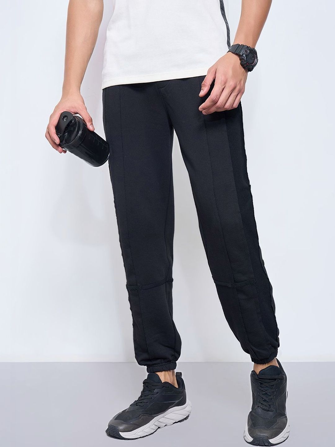 Ajile by Pantaloons Men Relaxed Fit Mid-Rise Joggers