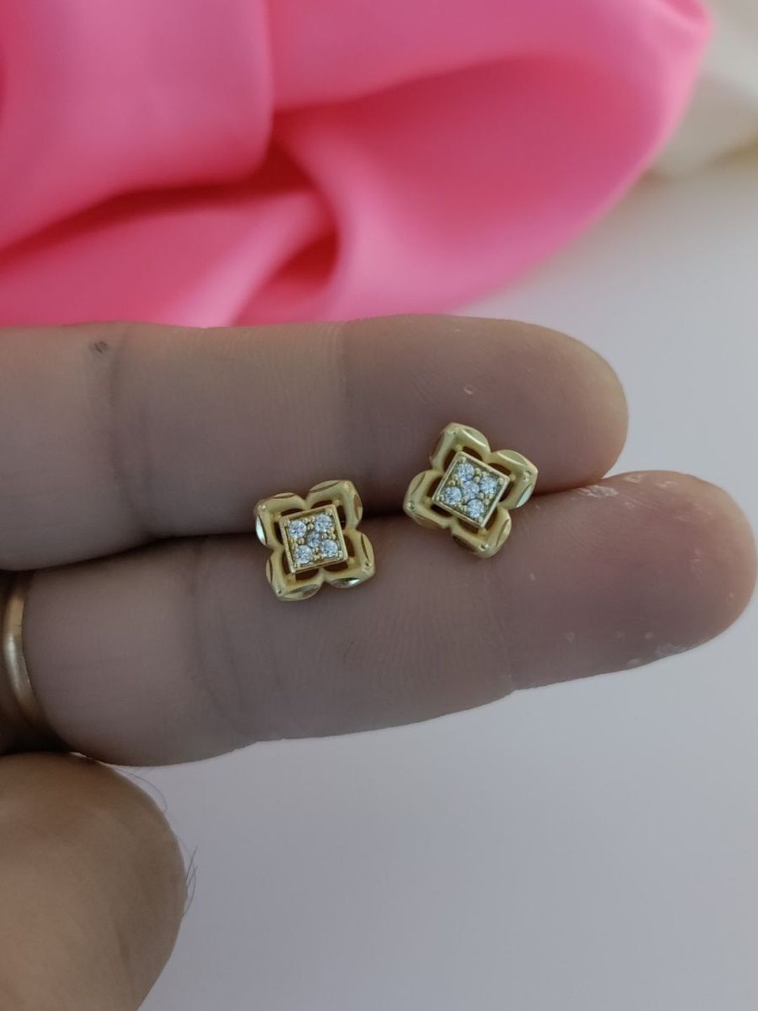 OM KRISHIV COLLECTION Geometric Studs Earrings