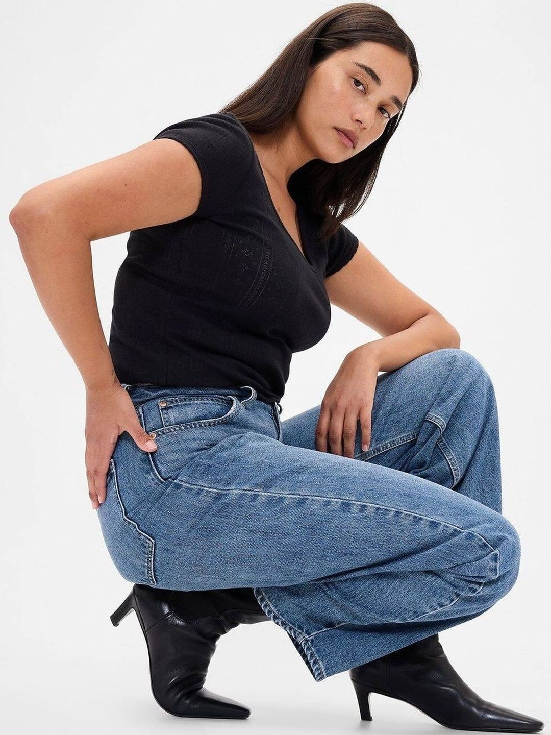 High-Rise Relaxed Fit Wide-Leg Jeans