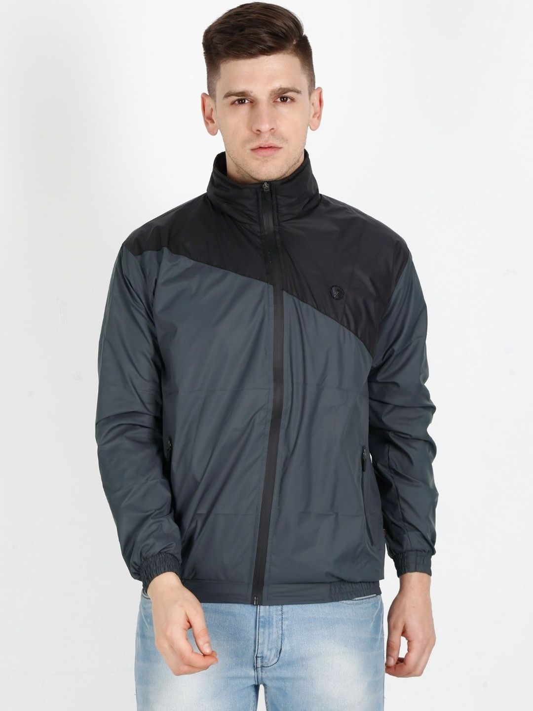 VROJASS Men Colourblocked Lightweight Puffer Jacket