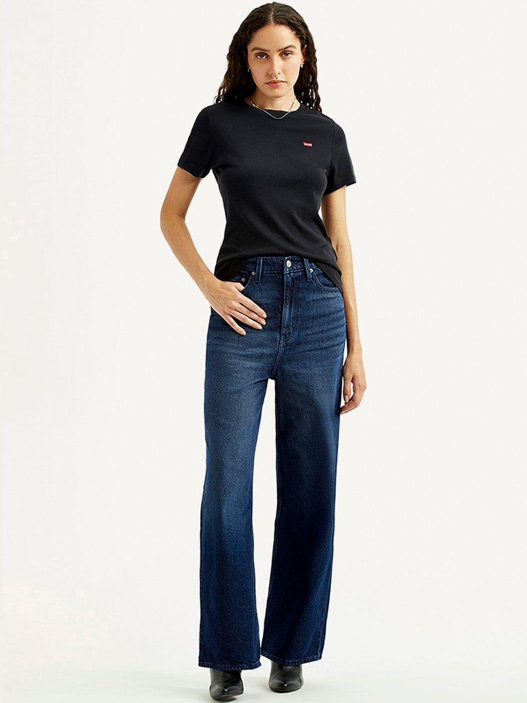 Levis Women Relaxed Fit High-Rise Light Fade Jeans