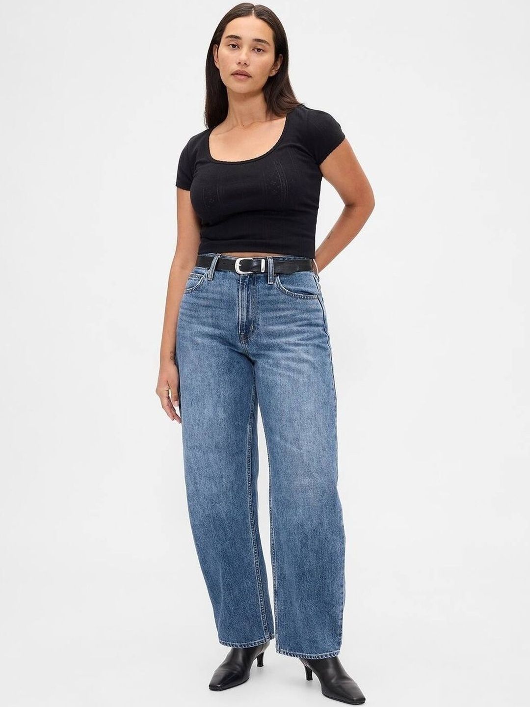 High-Rise Relaxed Fit Wide-Leg Jeans