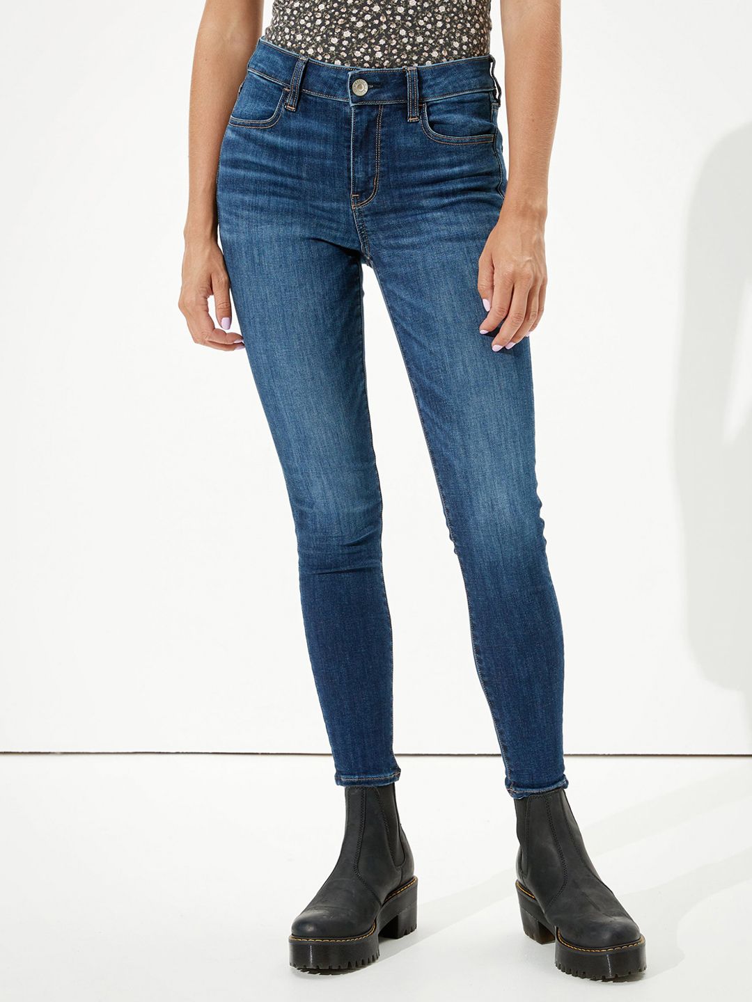AMERICAN EAGLE OUTFITTERS Women Blue Skinny Fit High-Rise Light Fade Jeans