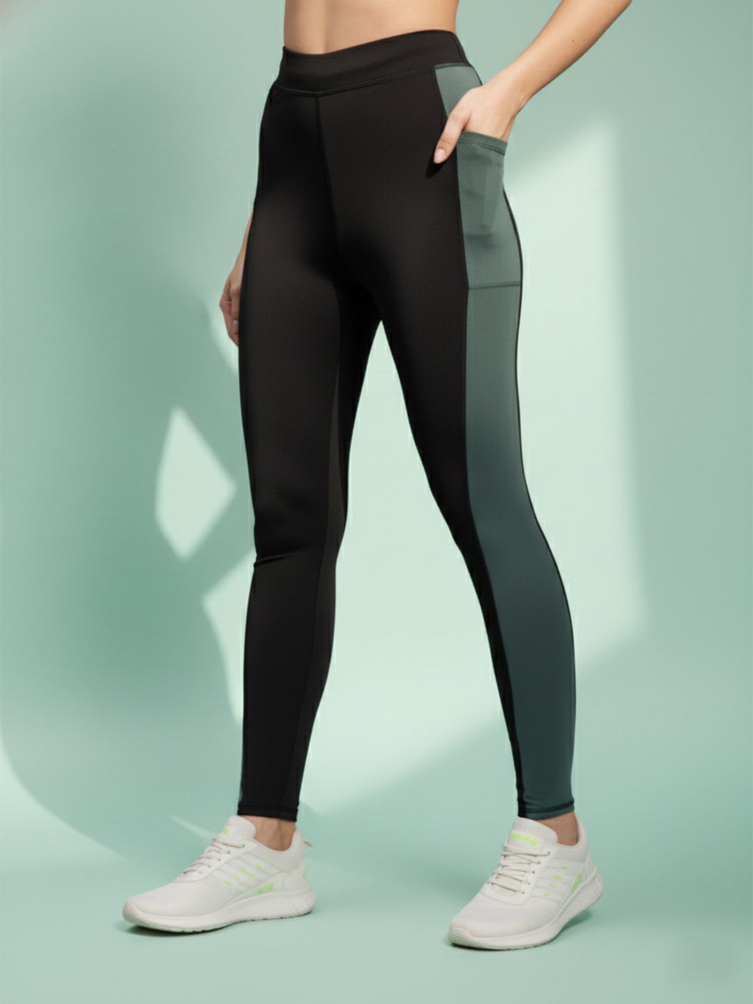 Blinkin Blinkin Women Training or Gym Slim Fit Sports Tights