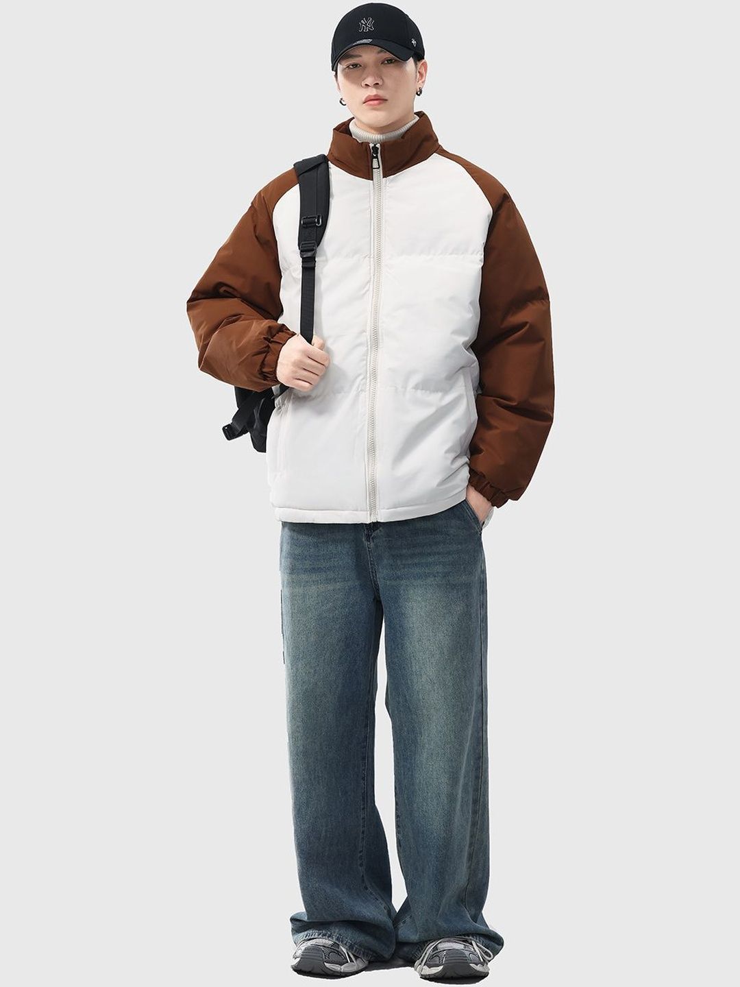 Mast & Harbour Men Colourblocked Lightweight Puffer Jacket