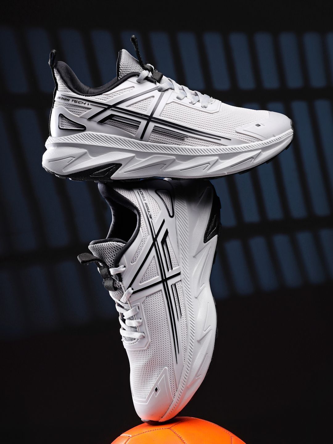 Action Men Mesh Running Shoes