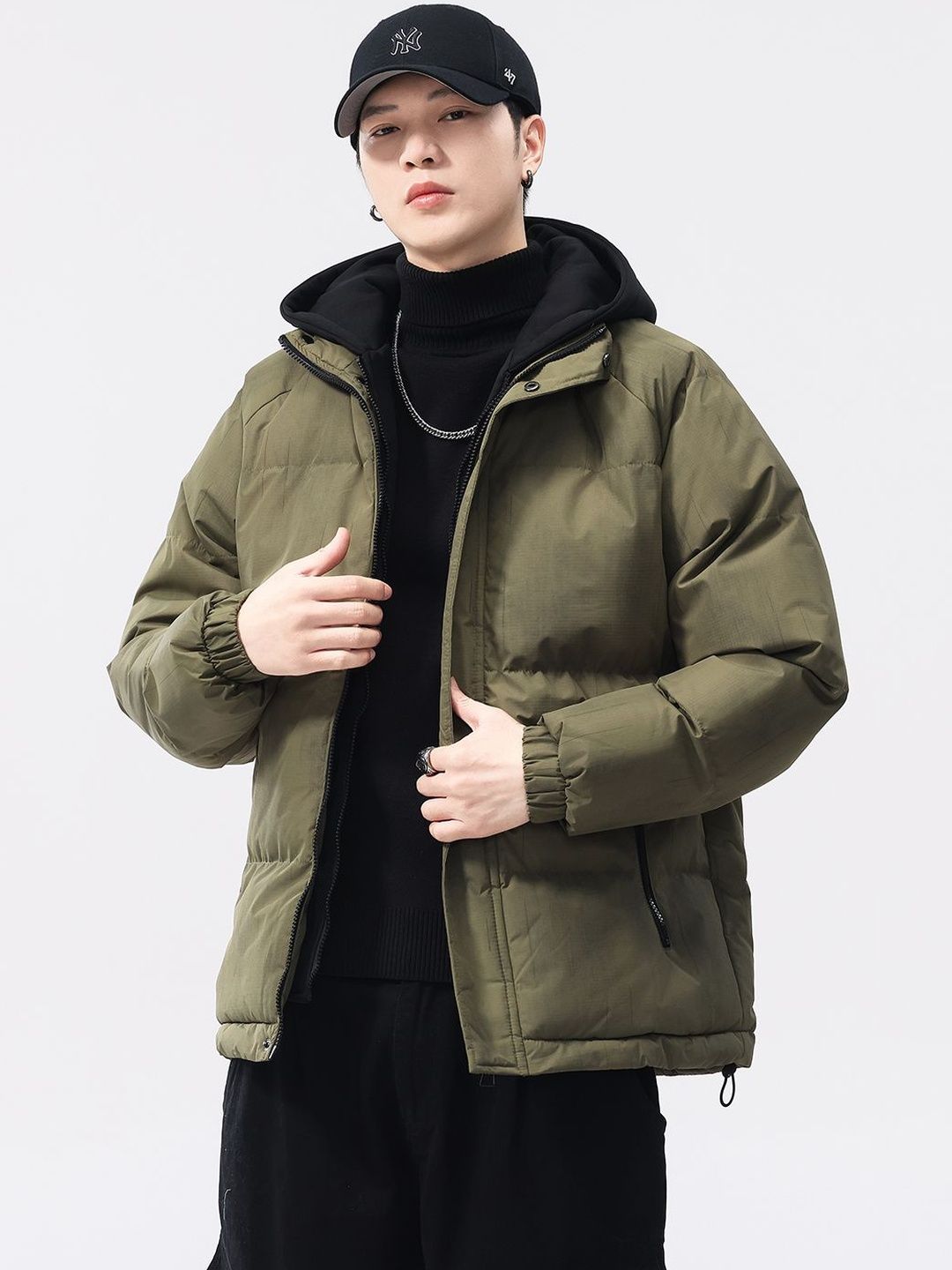 Mast & Harbour Men Lightweight Puffer Jacket