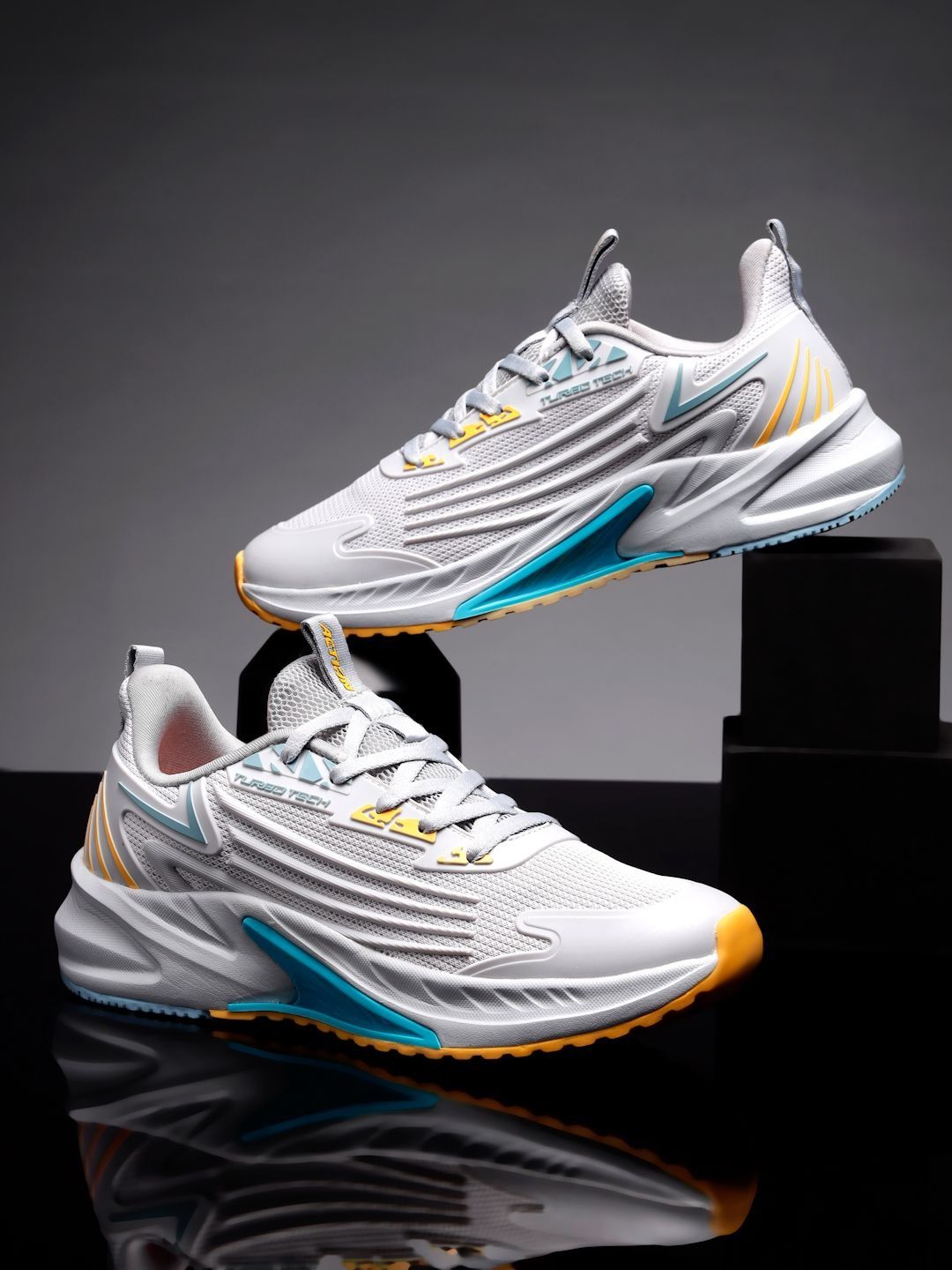 Action Men Mesh Running Shoes