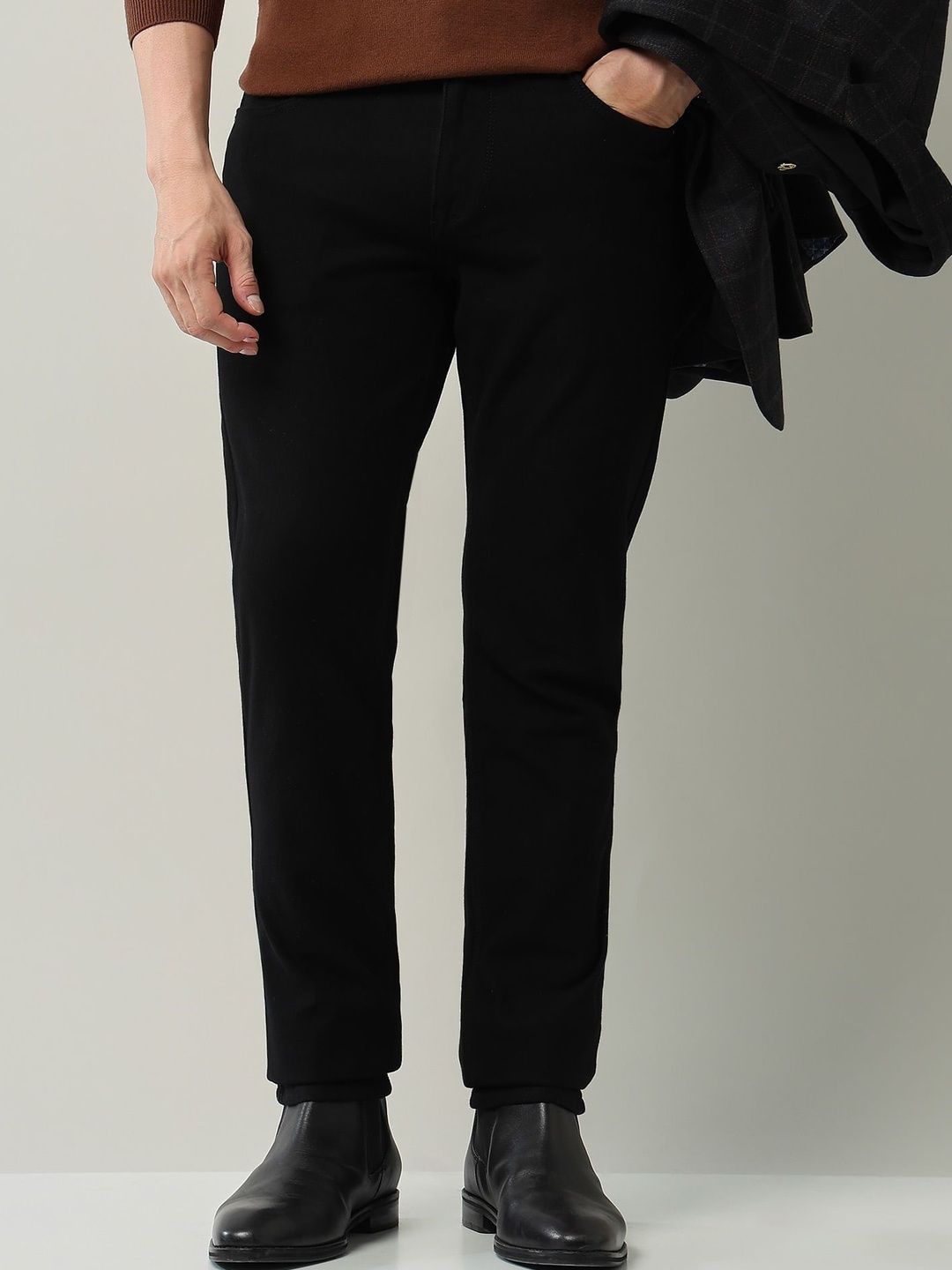 AD By Arvind Men Slim Fit Mid-Rise Knit Jeans