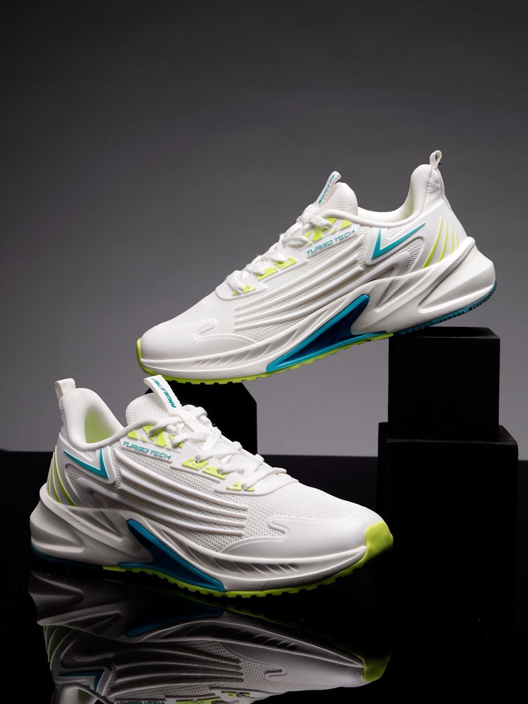 Action Men Mesh Running Shoes