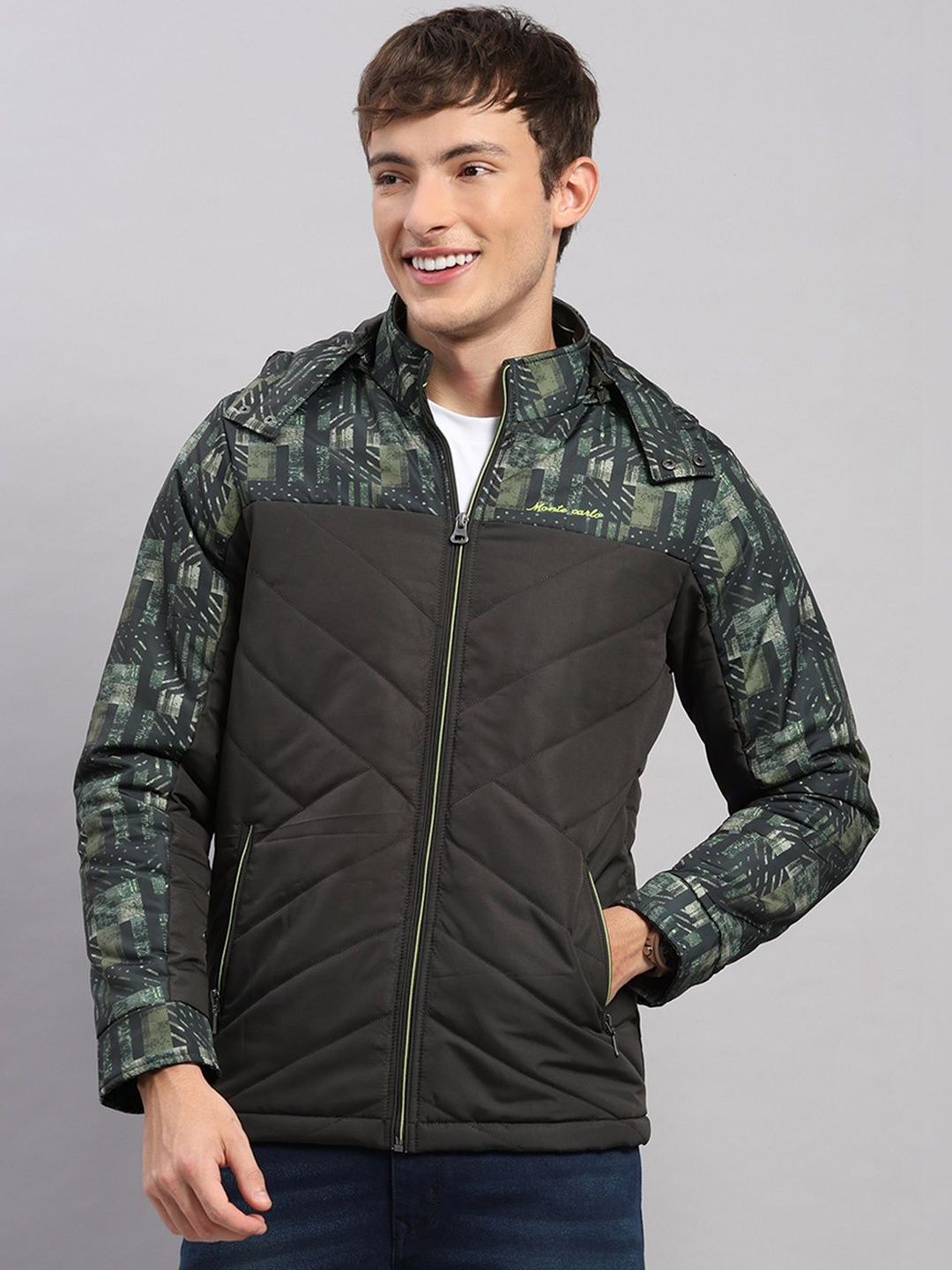 Monte Carlo Men Colourblocked Quilted Jacket