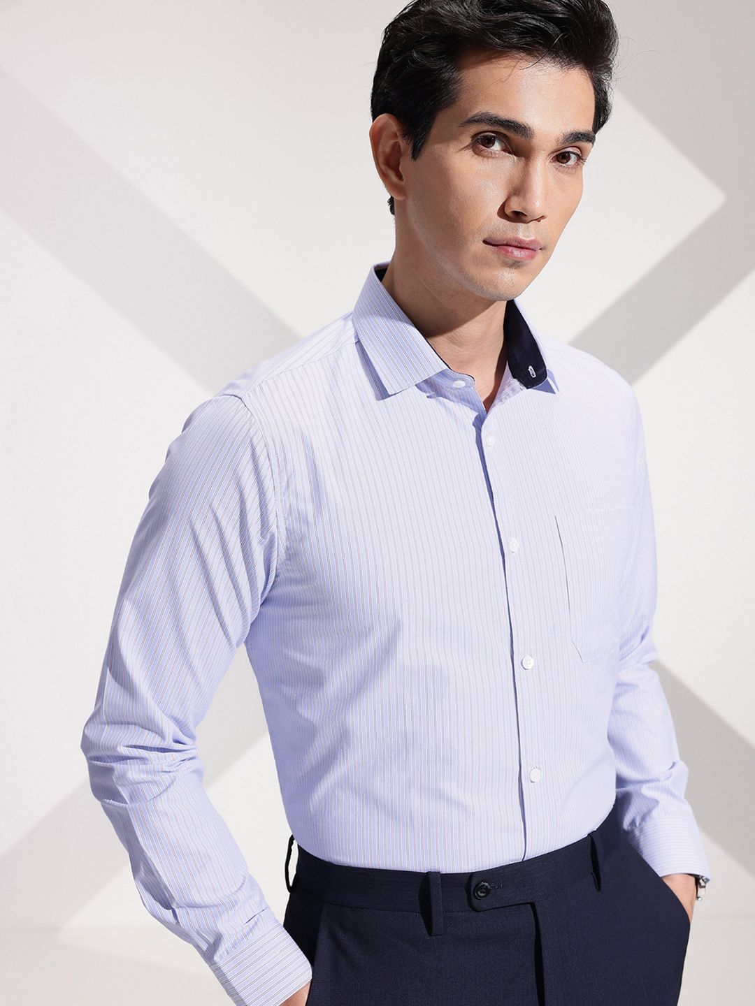 INVICTUS Urban Slim Fit Striped Formal Shirt
