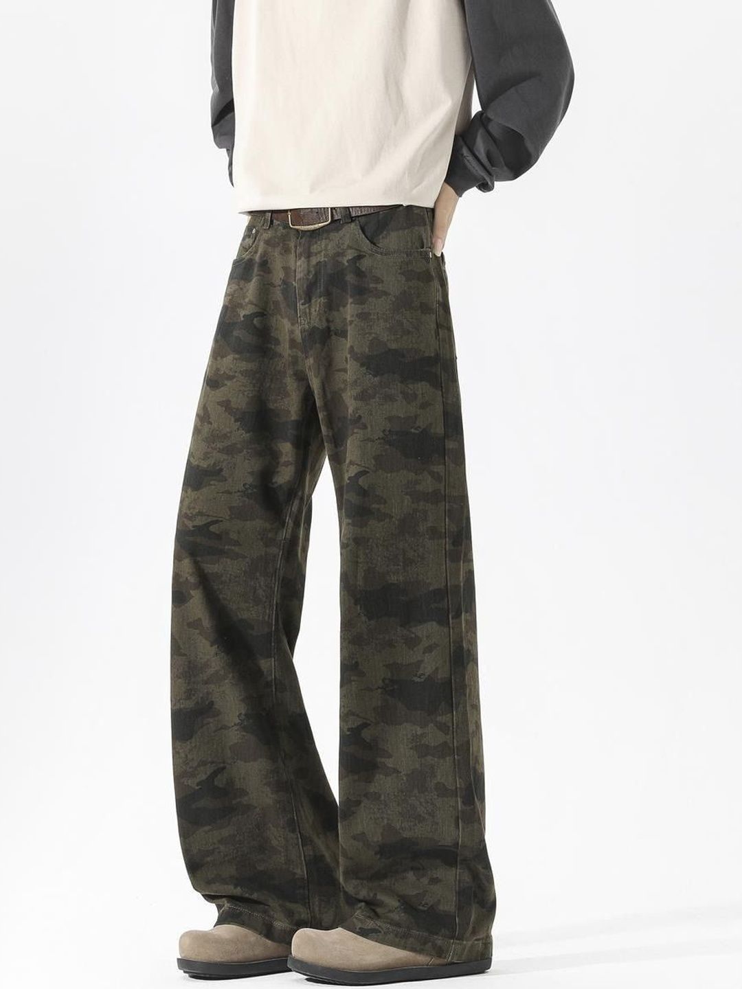 StyleCast x Revolte Men Wide Leg Mid-Rise Light Fade Printed Jeans