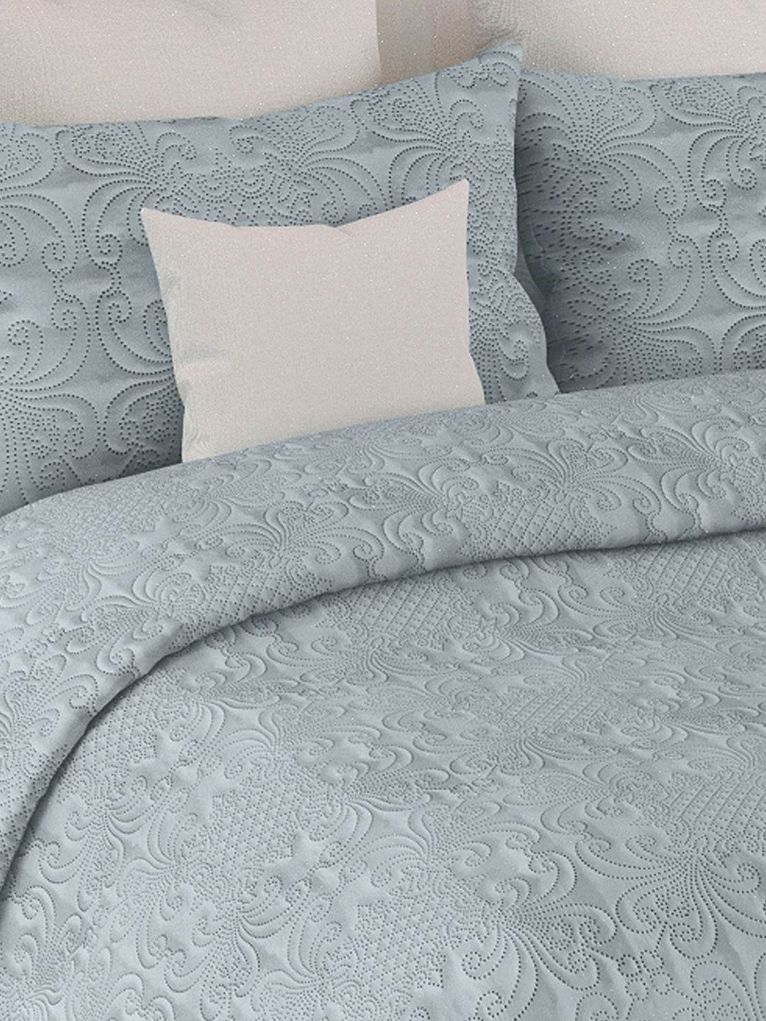 LABHAM Grey Quilted 300 GSM King Bed Cover