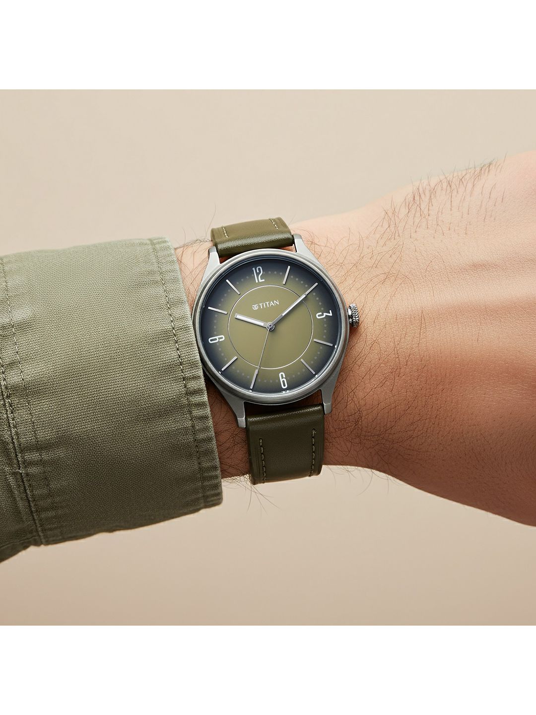 Buy Titan Men Neo Basics II Quartz Leather Straps Analogue Watch