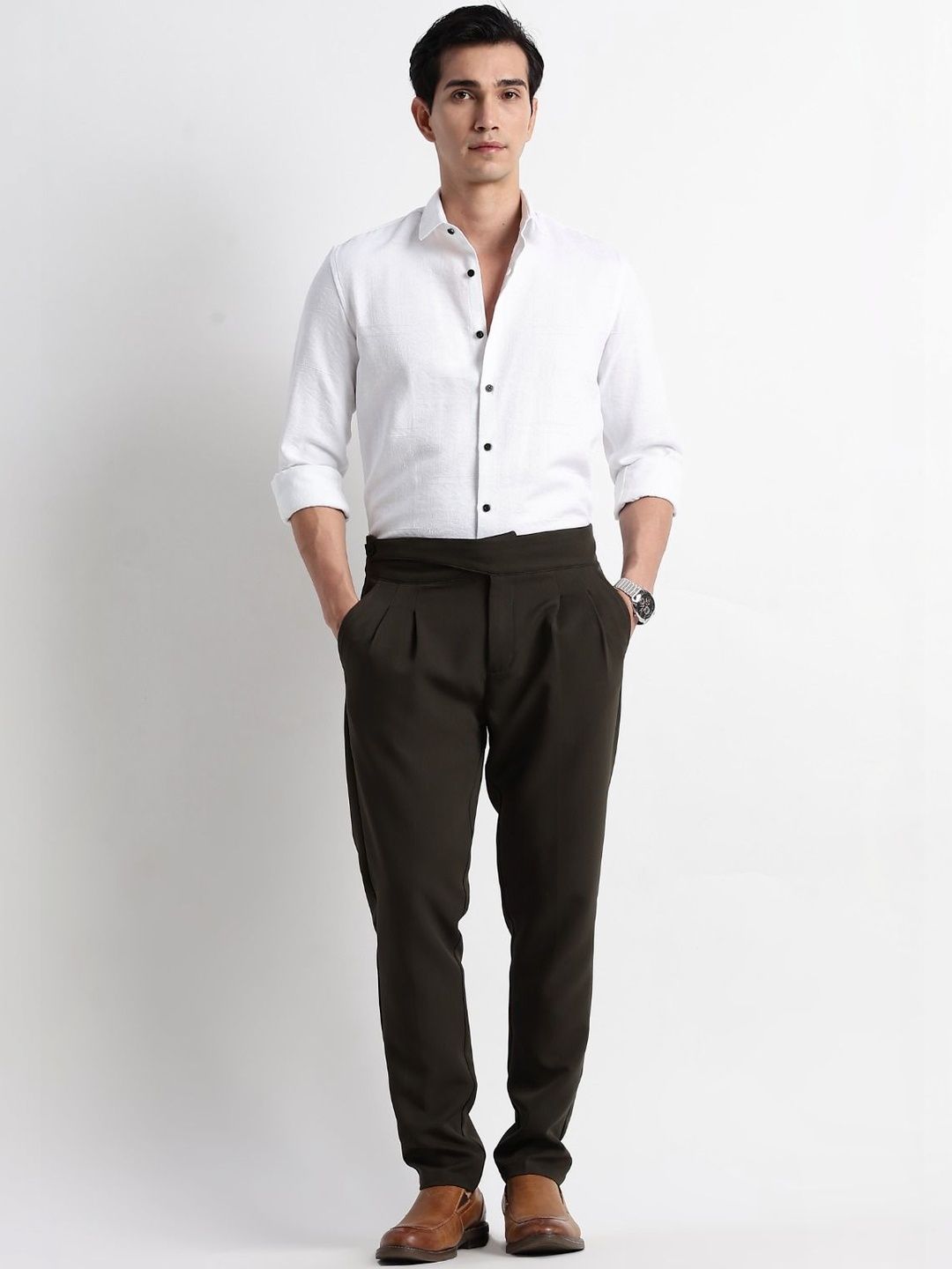Blu MNKY Men Classic Pleated Trousers