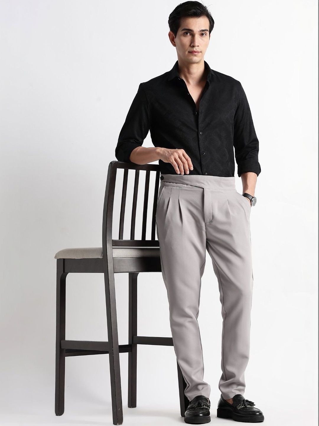 Blu MNKY Men Classic Pleated Trousers
