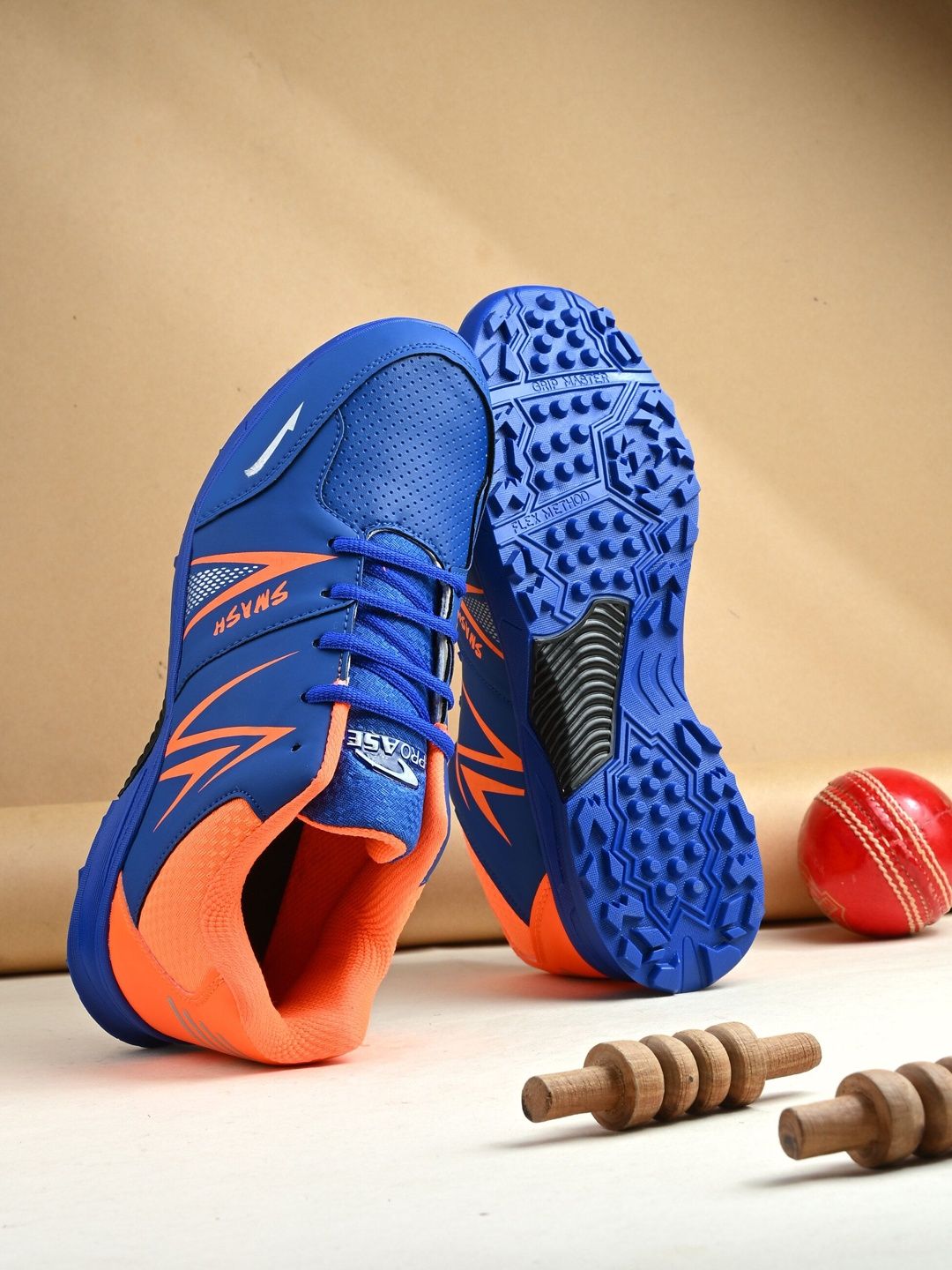Pro Ase Men Solid Cricket Shoes