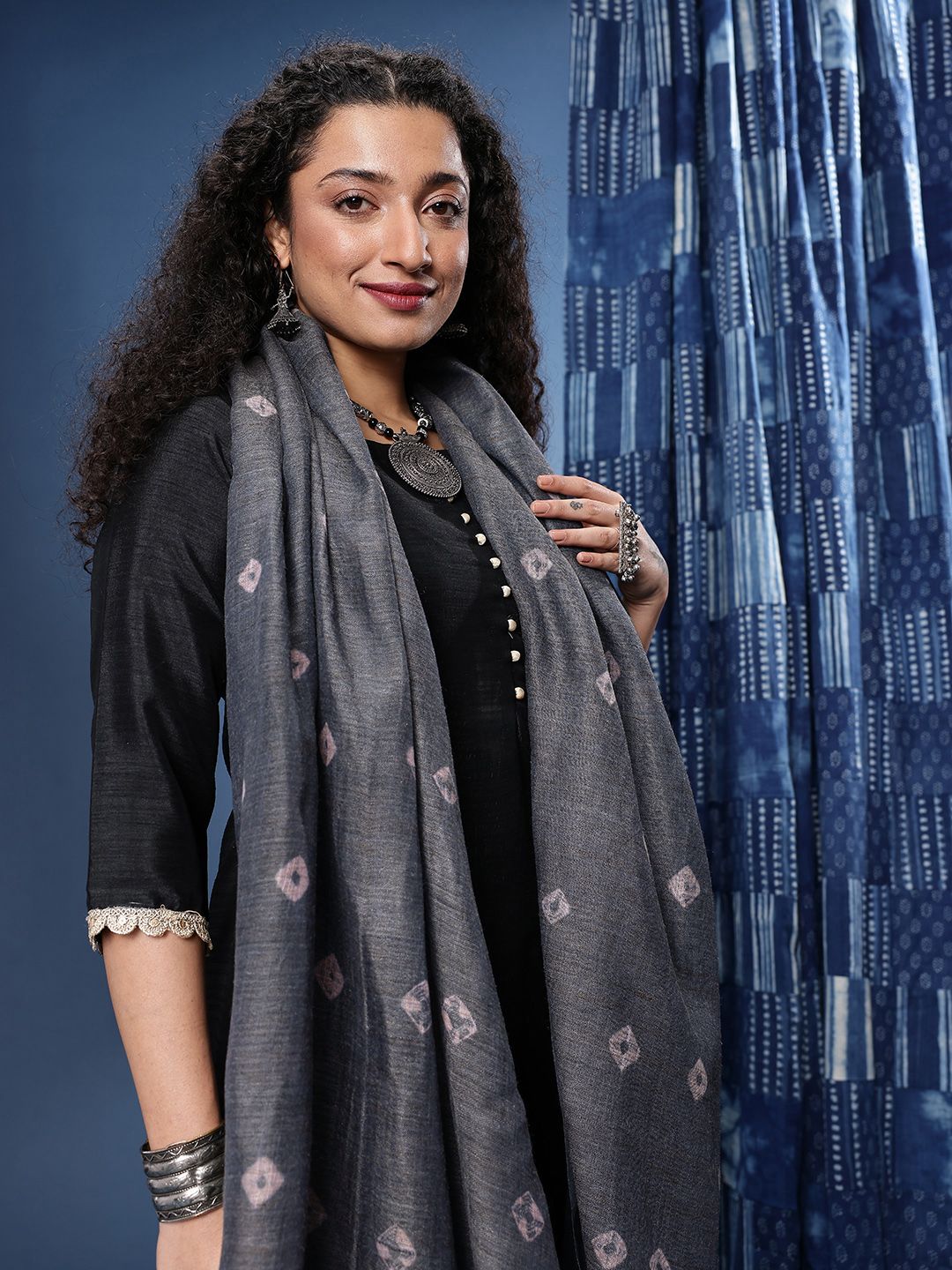 Taavi Dyed Shibori Dupatta