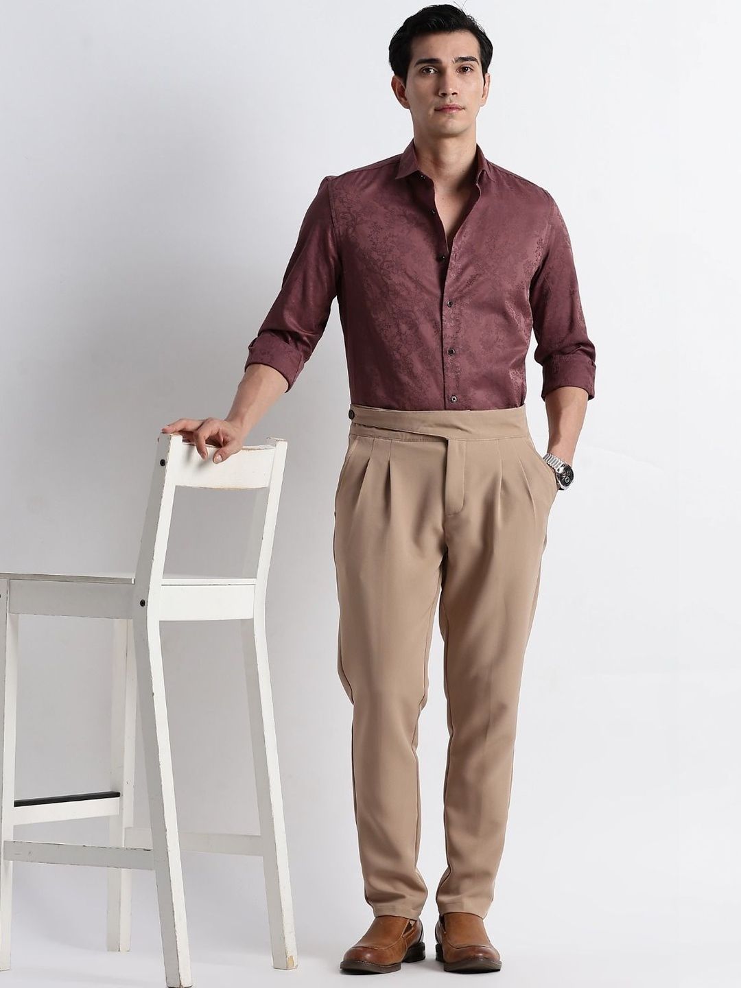 Blu MNKY Men Classic Pleated Trousers