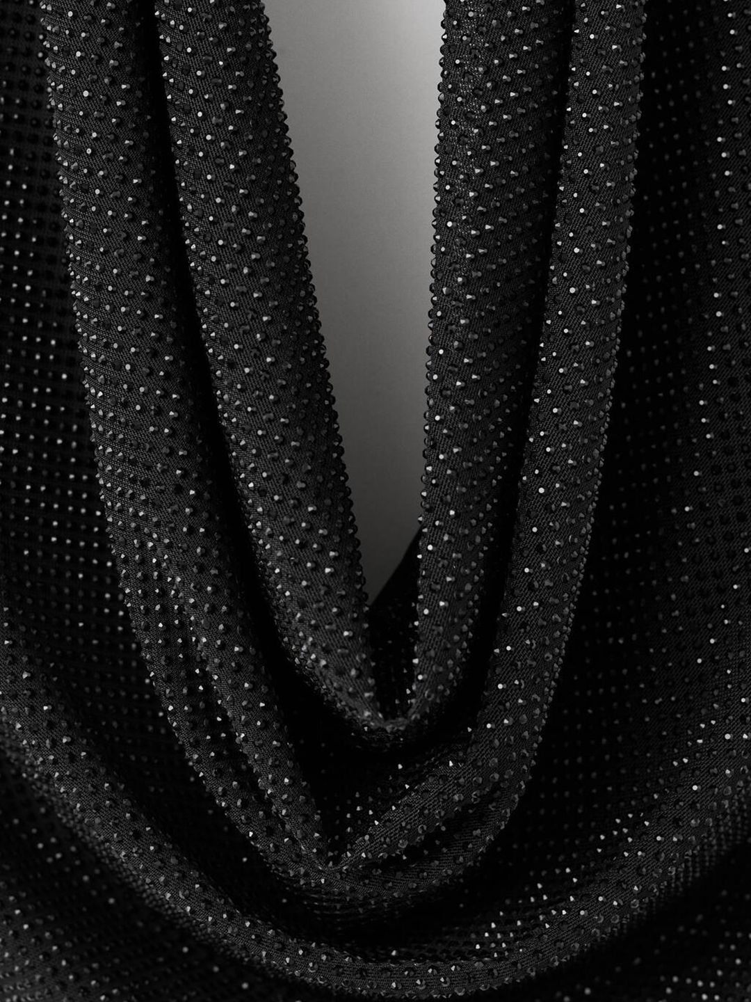 Embellished Halter Neck Styled Back Crop Top