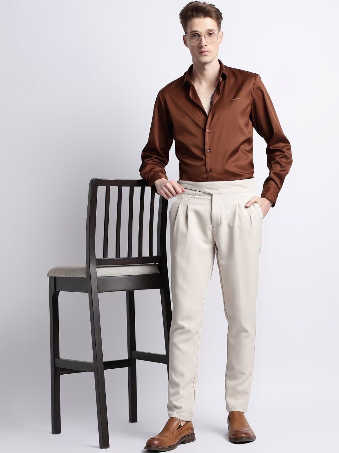 Blu MNKY Men Classic Pleated Trousers