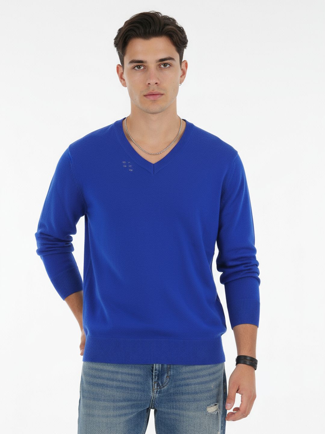 glitchez V-Neck Relaxed Pullover