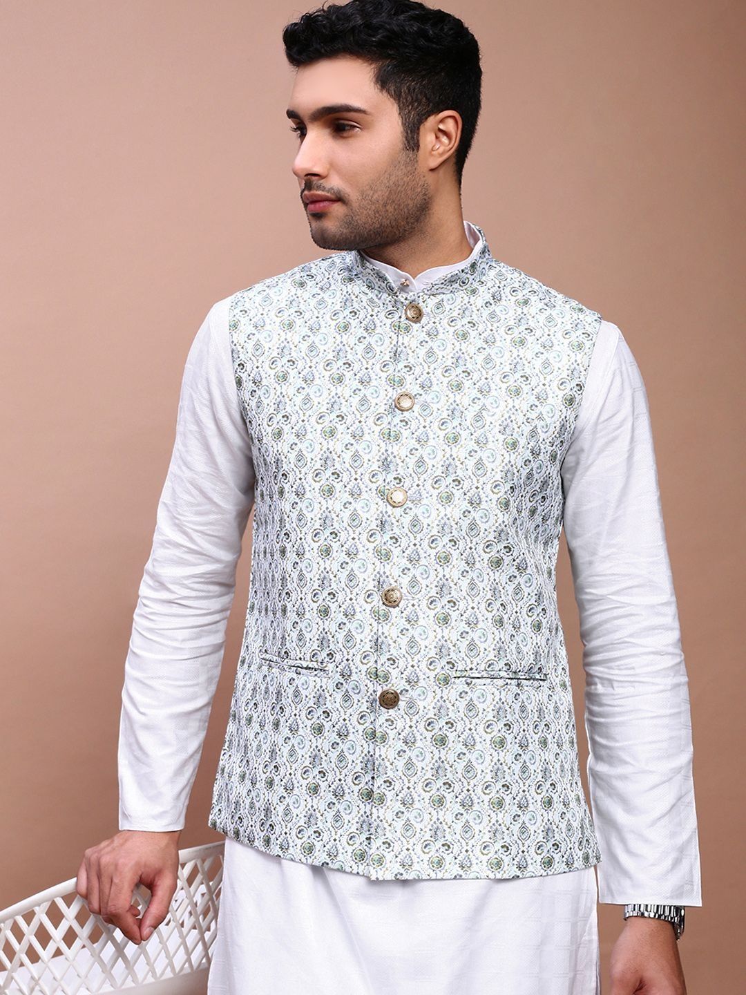 SHOWOFFFF Printed Slim-Fit Mandarin Collar Nehru Jacket