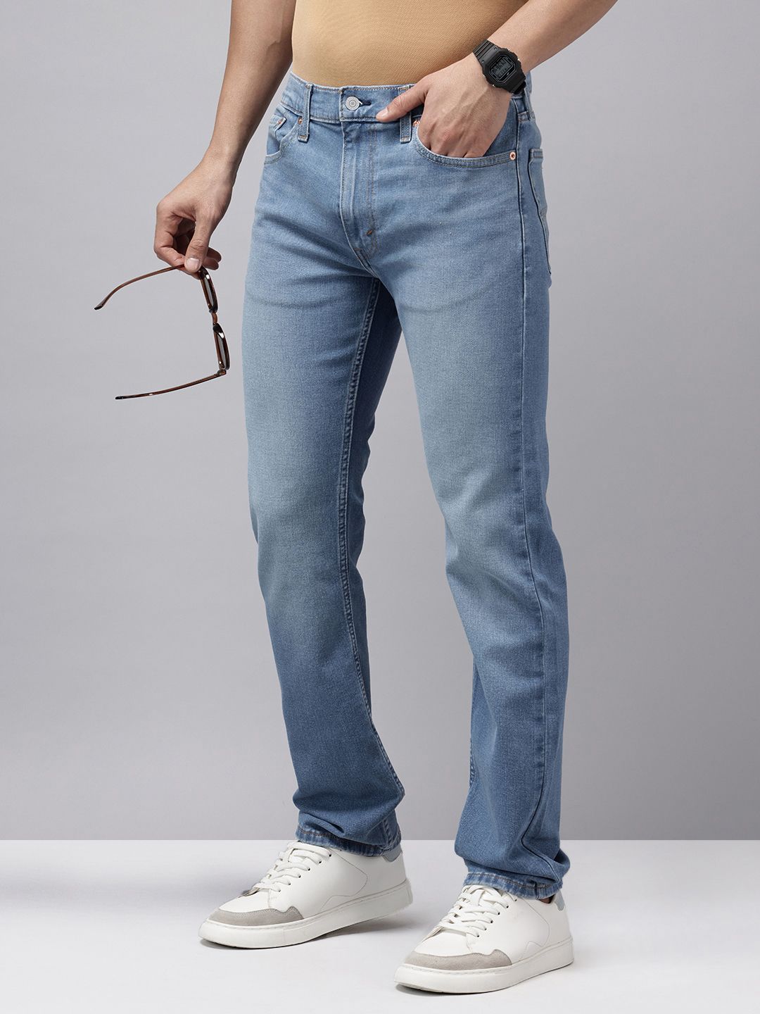 Levis Men 513 Straight Fit Light Fade Stretchable Jeans