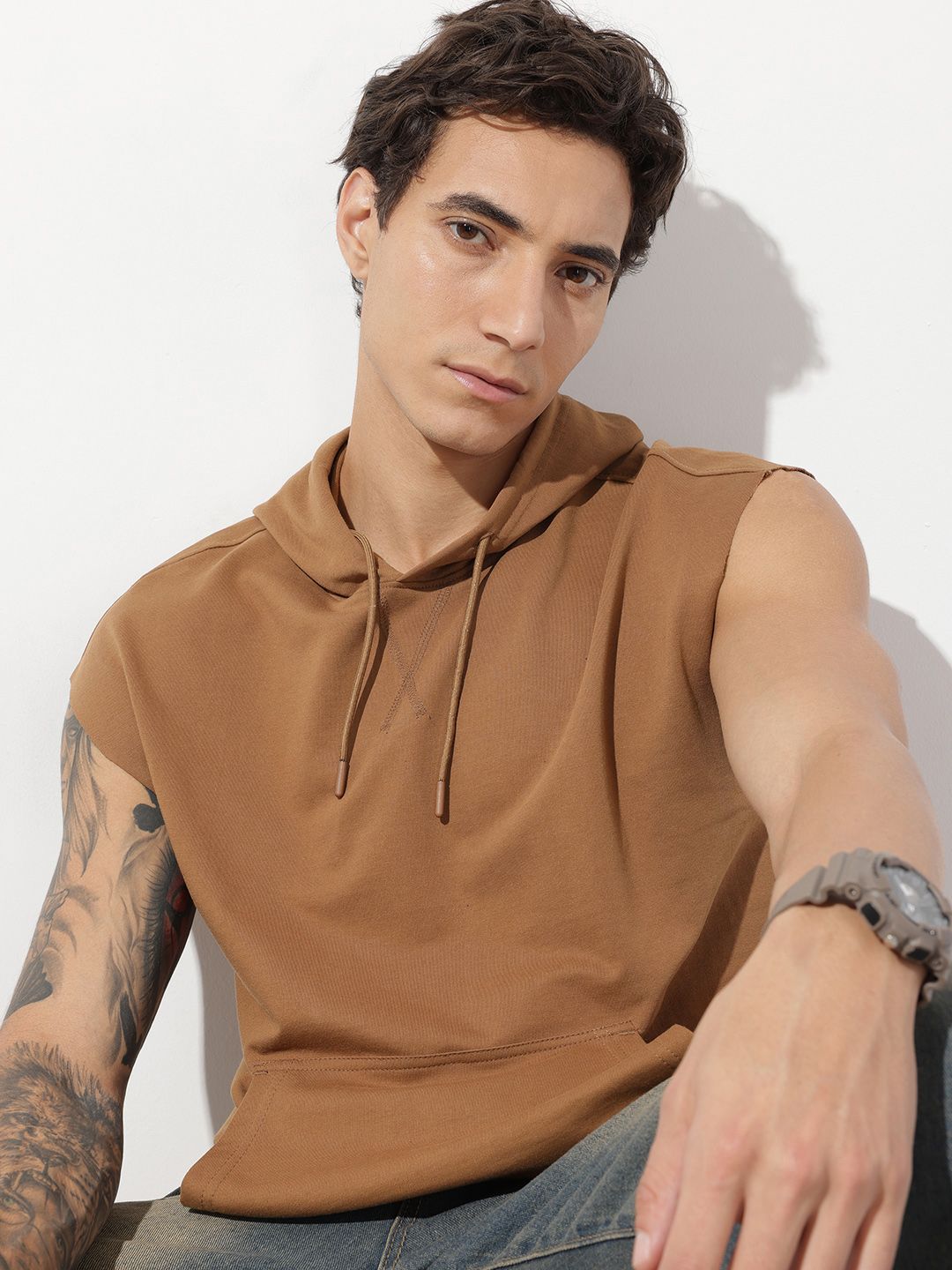 The Roadster Lifestyle Co. Sleeveless Relaxed Fit Hooded Sweatshirt