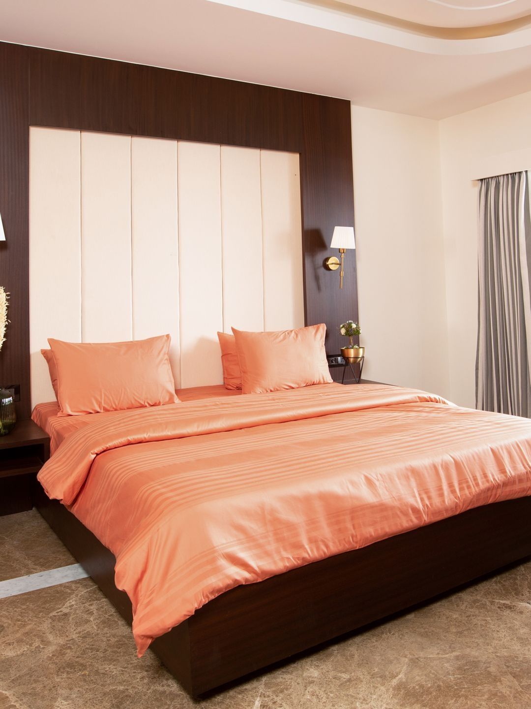 Oyvu Set of 3 Orange Striped Cotton Double Queen Regular Bedding Set