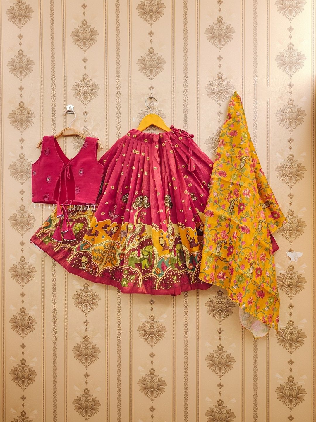 Sangria Girls Printed V-Neck Flared Lehenga Choli With Dupatta
