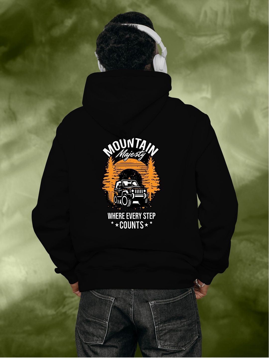 BUYTHATTRENDZ Men Printed Hooded Sweatshirt