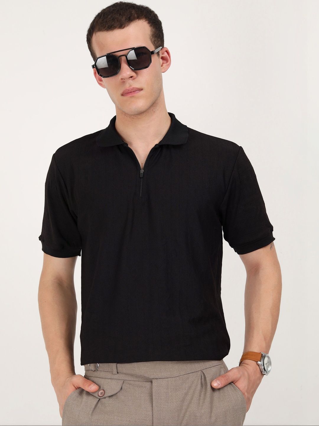 THE BEETEL HOUSE Men Polo Collar T-shirt