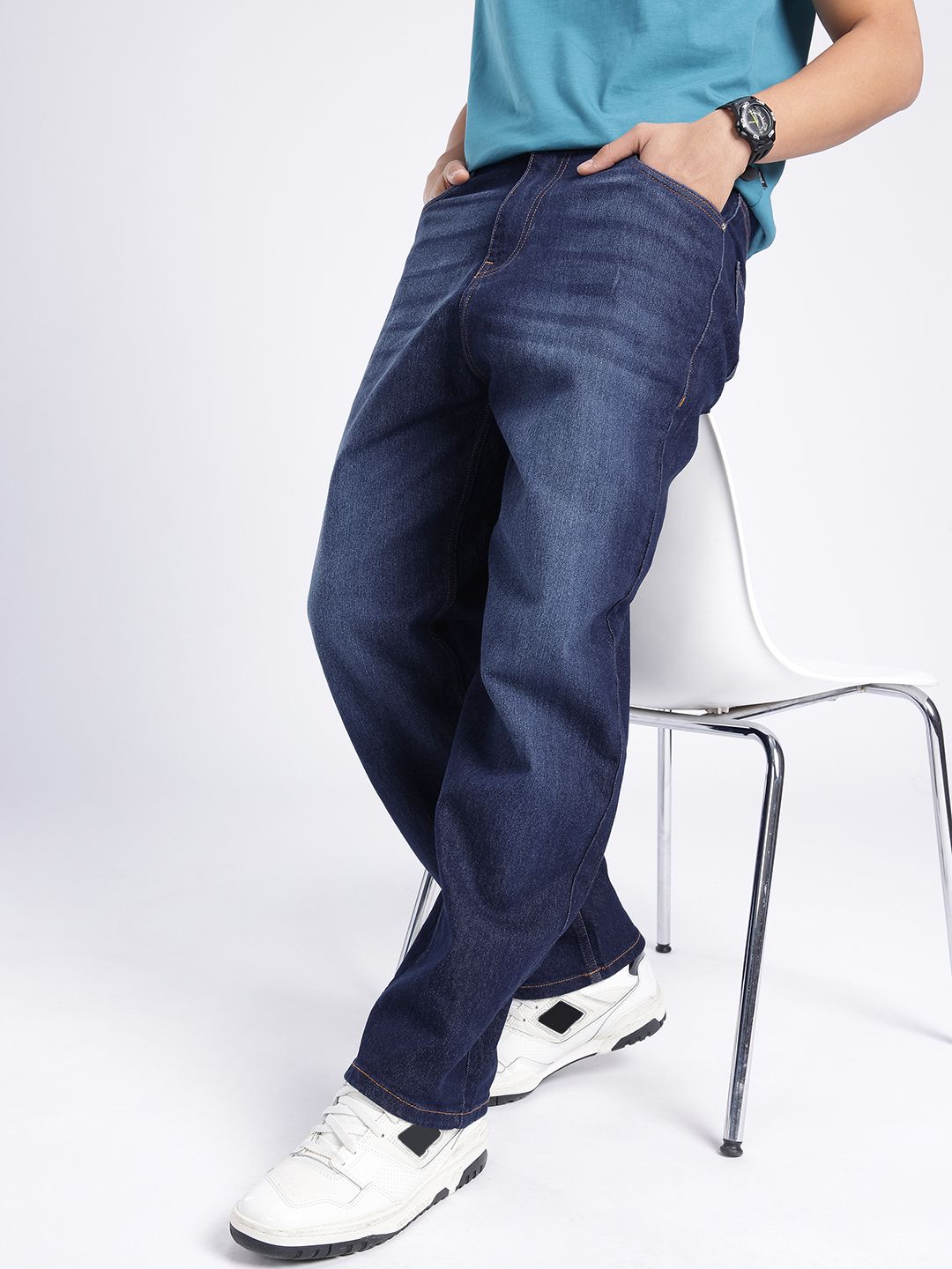 glitchez Men Loose Fit Light Fade Stretchable Jeans