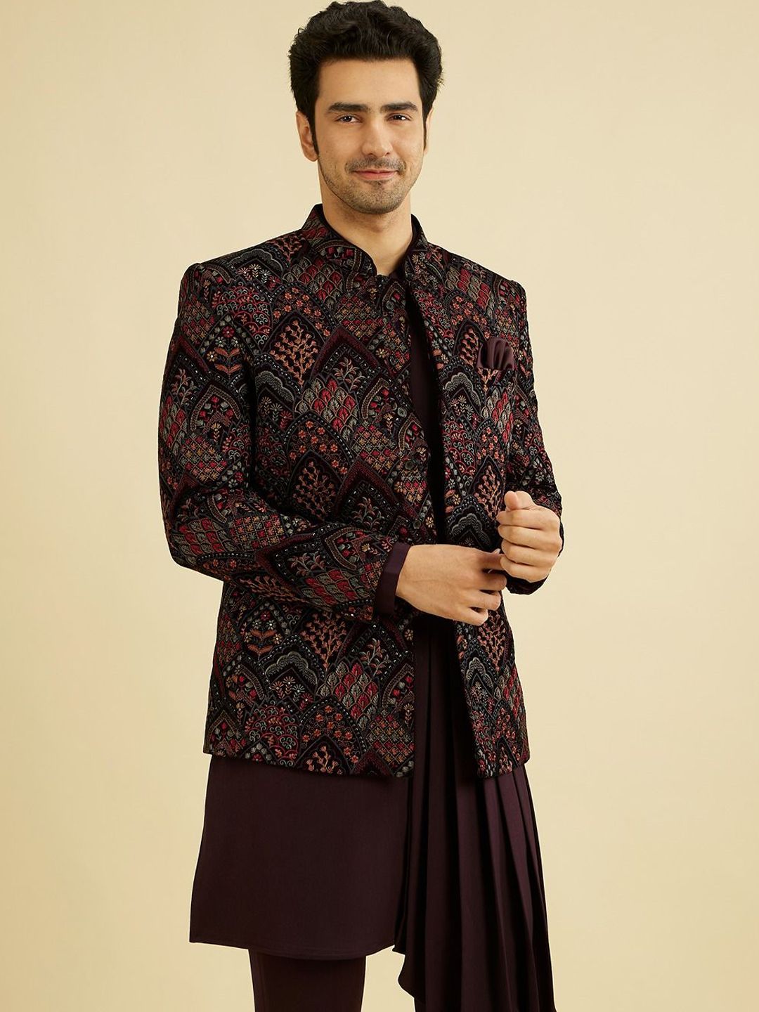 Manyavar Men Ethnic Motifs Embroidered Sherwani Set