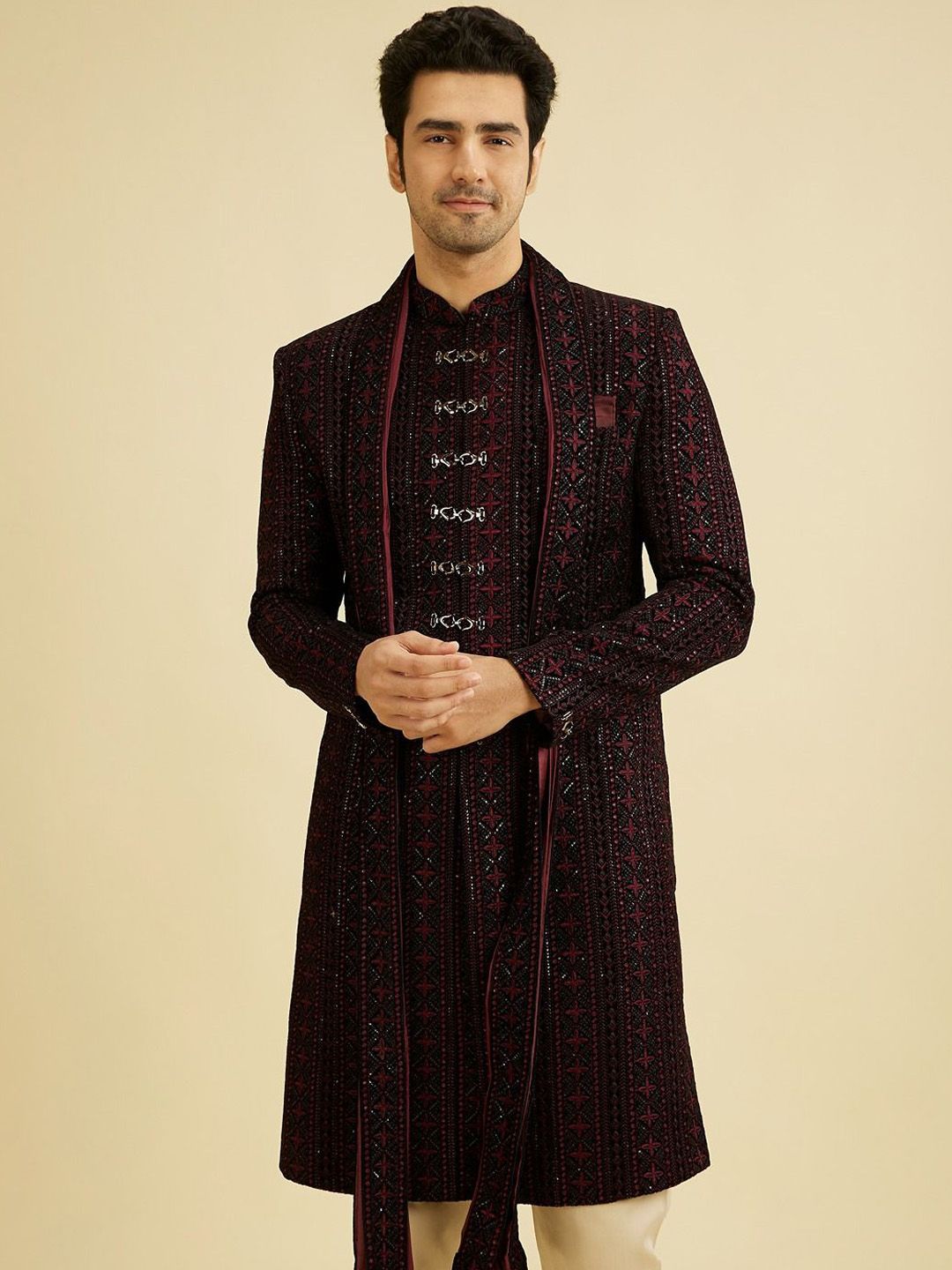 Manyavar Men Embroidered Sherwani With Dupatta