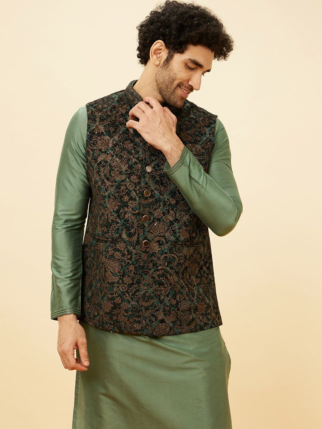 Manyavar Men Woven Design Velvet Nehru Jacket