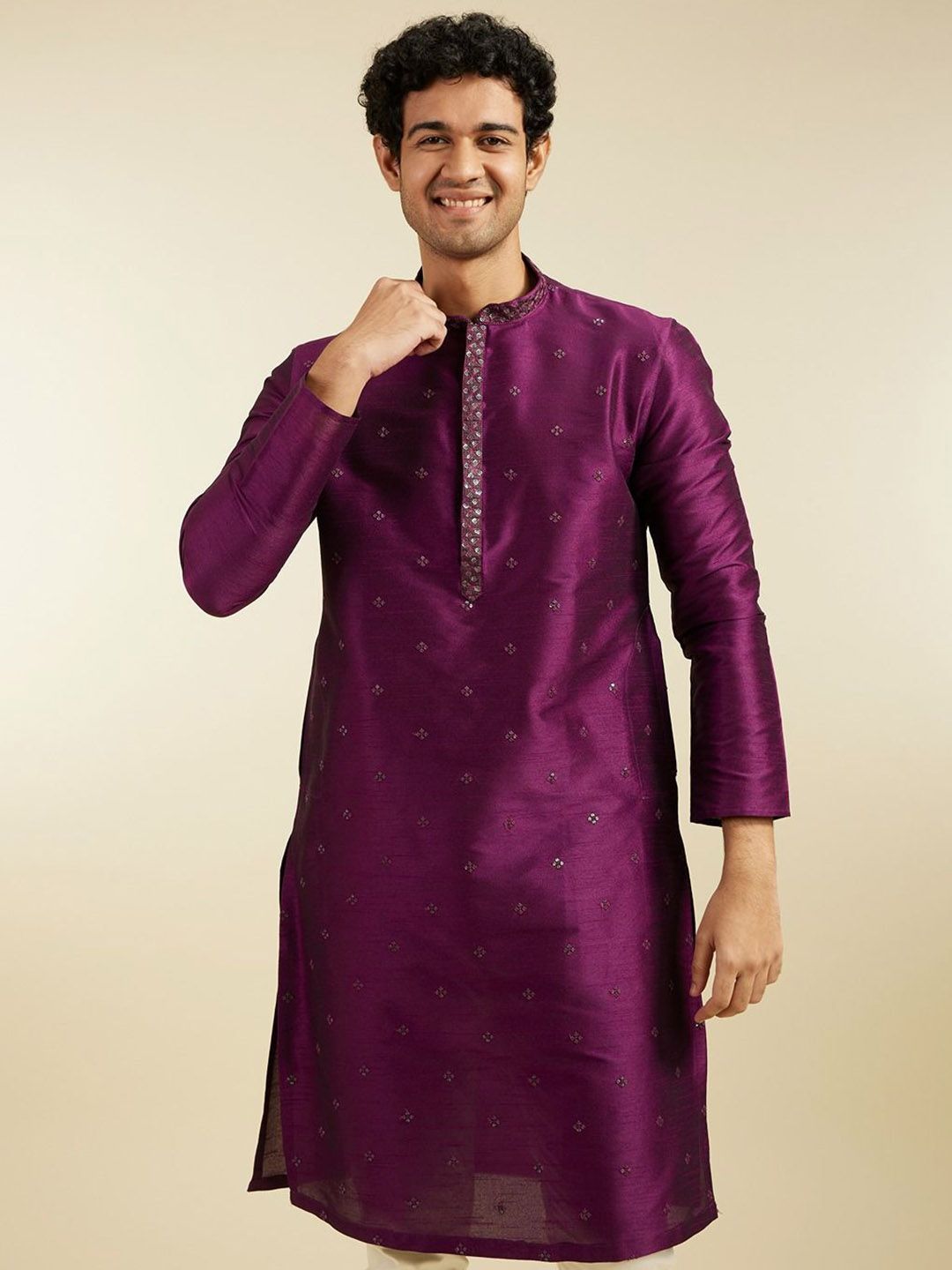 Diwas by Manyavar Floral Embroidered Mandarin Collar Sequinned Straight Kurta