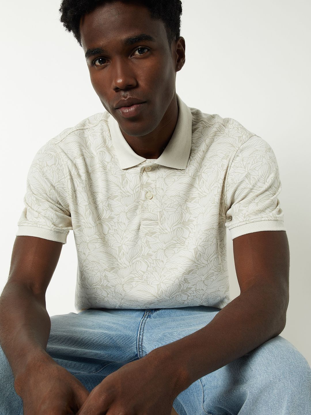 max Men Floral Printed Polo Collar T-shirt