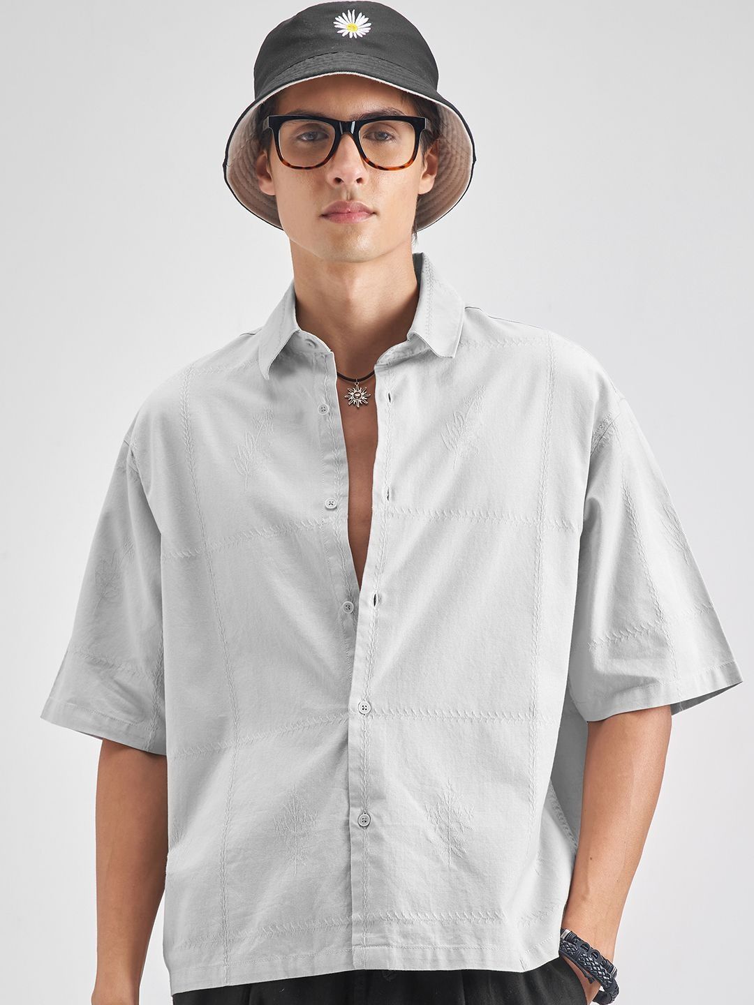 HIGHLANDER Men Boxy Casual Shirt