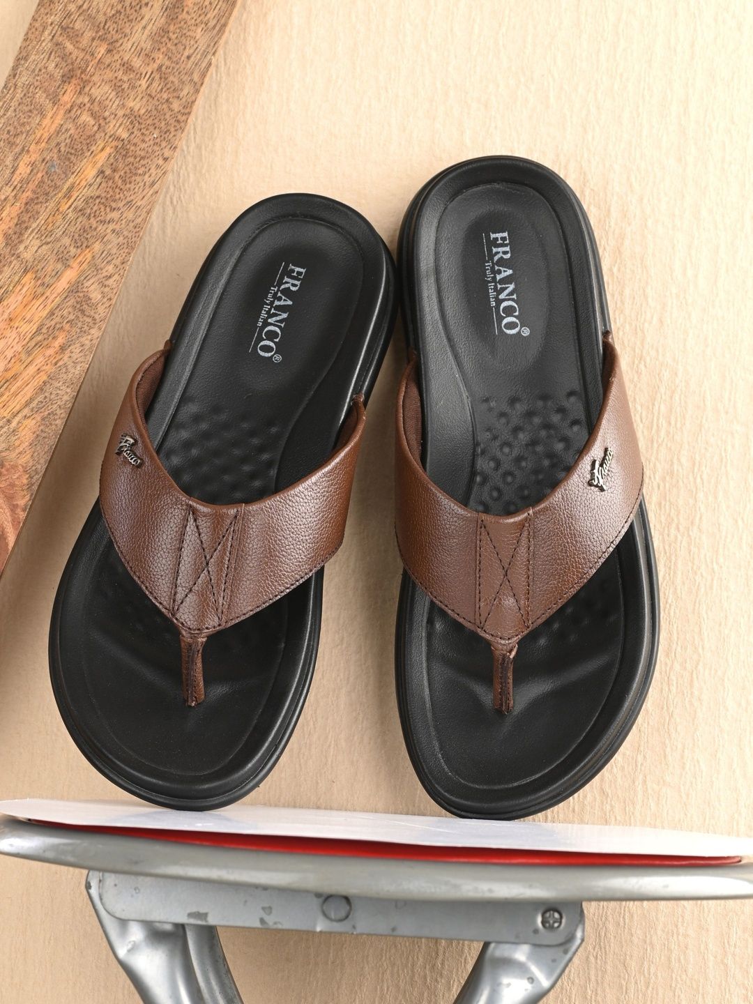 Franco Leone Men Thong Flip-Flops