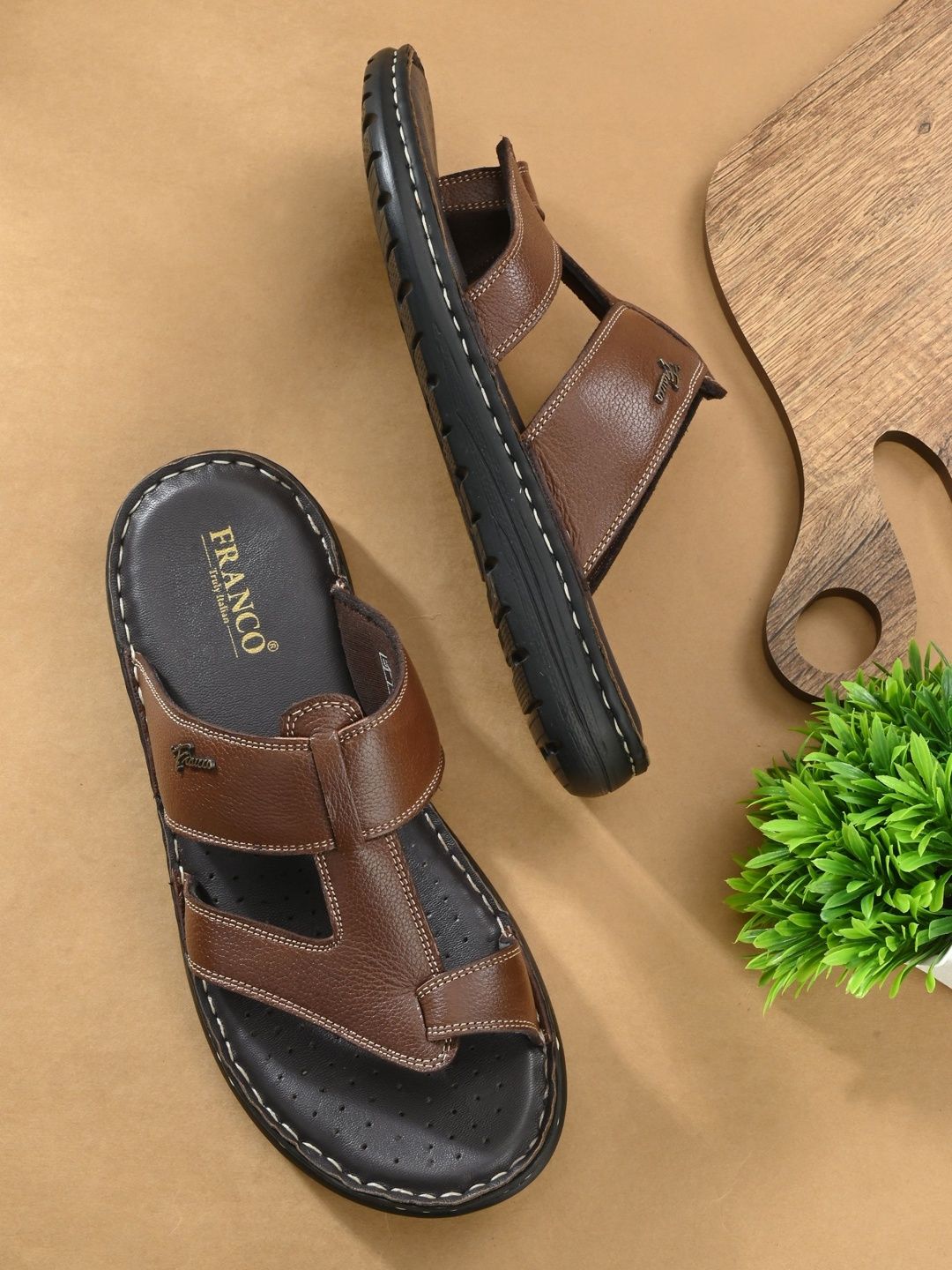 Franco Leone Men Thong Flip-Flops