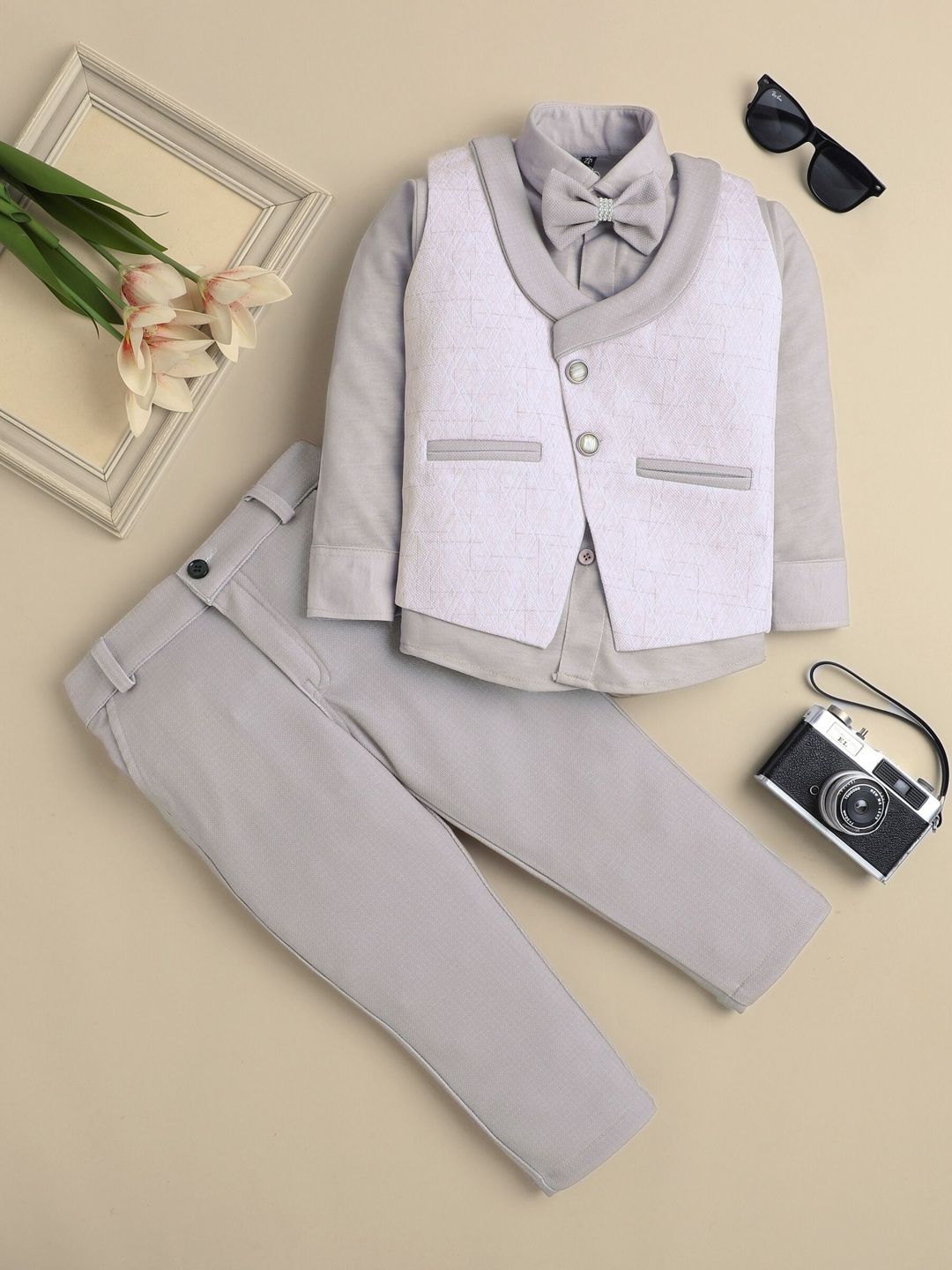 Sangria Boys Geometric Pattern Shawl Collar 3-Pieces Suit Set with Bow